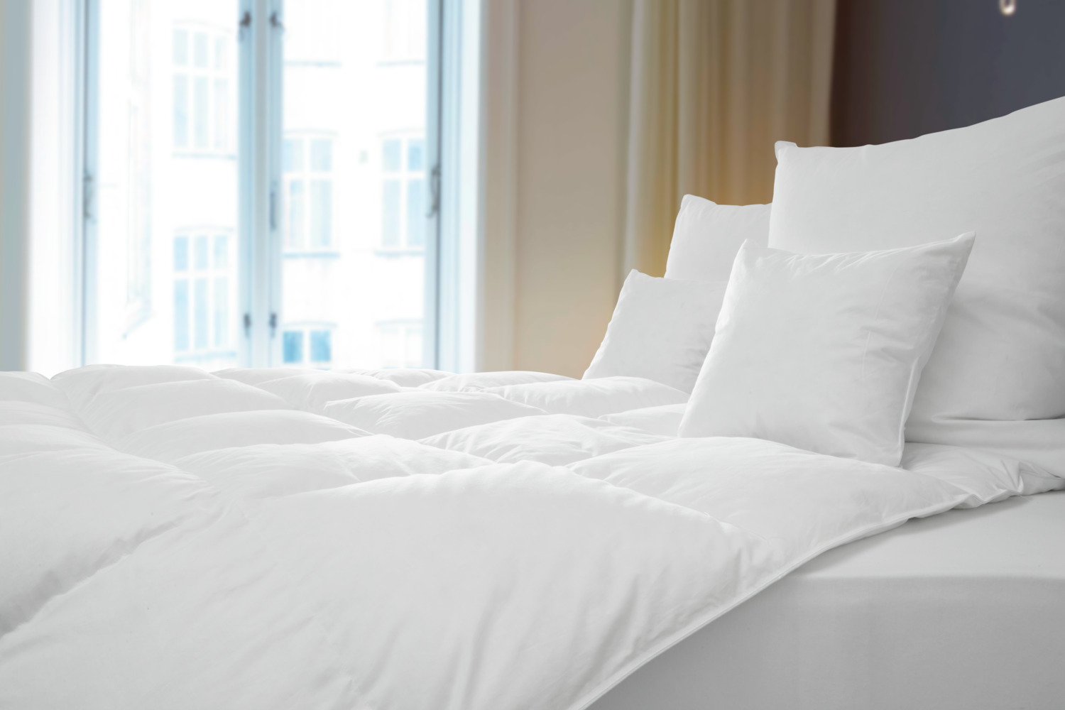 ERWIN M. Apollo Pillow, 50x60 cm, White, 85% Duck Feather 15% Down Class 1, 100% Cotton Satin Cover, Nomite Mite-Proof, Made in Germany