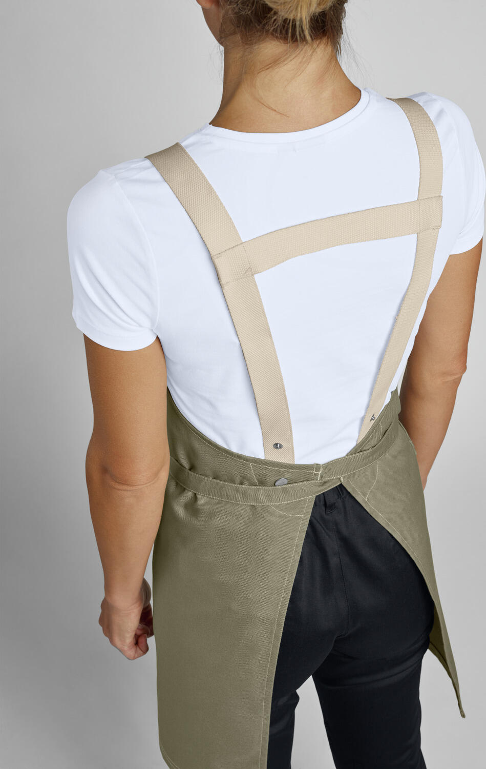 Jobeline Larry Bib Apron 77x80 cm Khaki, Polyester Cotton Canvas Blend with Adjustable Over-the-Shoulder Straps and Snap Pocket