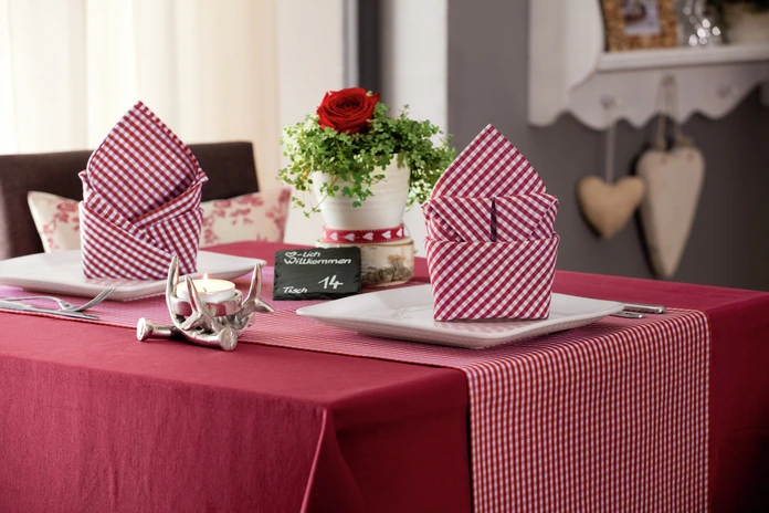 ERWIN M. LUSINI La Villa Tablecloth by the Metre, 280 cm Width, Red Vichy Check Gingham, 50% Cotton 50% Polyester, Easy Care, 230 g/m²