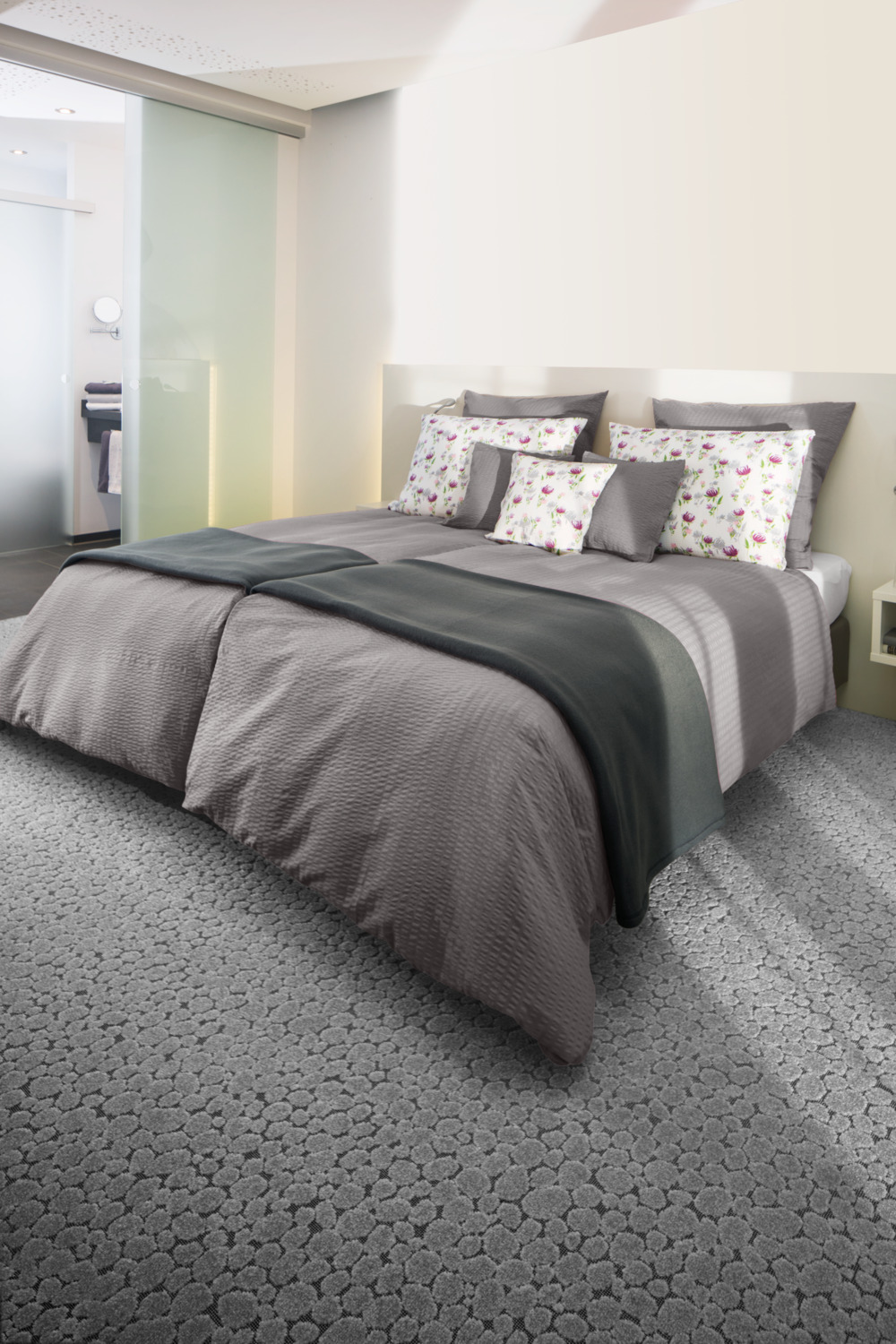 ERWIN M. Arktis Fleece Blanket, 100% Polyester, 180 x 220 cm, Anthracite Grey, OEKO-TEX Standard 100 Certified, Durable and Quick Drying