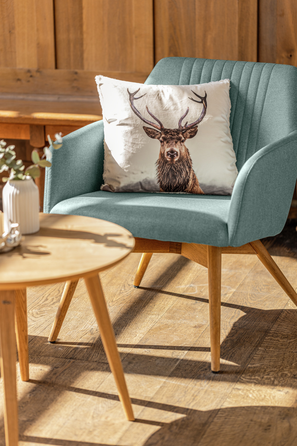VEGA Arne Lounge Armchair, Solid Oiled Oak Frame, Polyester Fabric Seat, 65x76x75.5 cm, FSC-certified, Light-blue