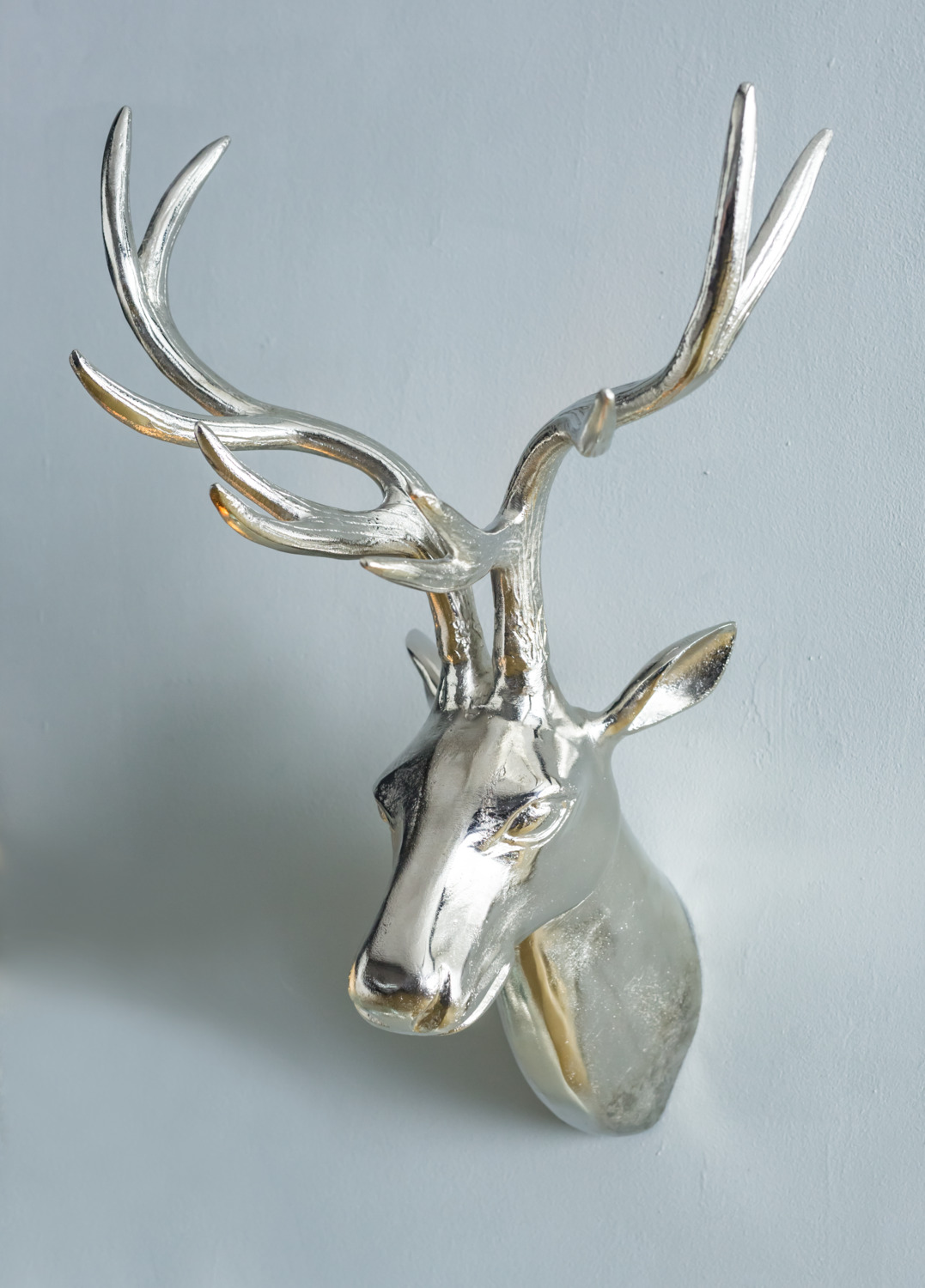 Vega Henrietta Stag Head Wall Decoration Antlers, Solid Painted Aluminum, Silver, 38 x 26 x 62 cm
