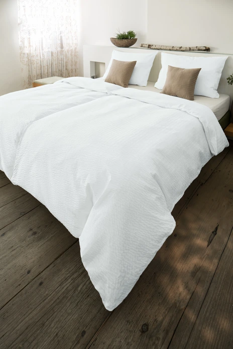 ERWIN M. LUSINI Mallorca Pillowcase, 100% Cotton Seersucker, 65 x 100 cm, White, Hotel Closure, Non-Iron Easy-Care, OEKO-TEX Standard 100