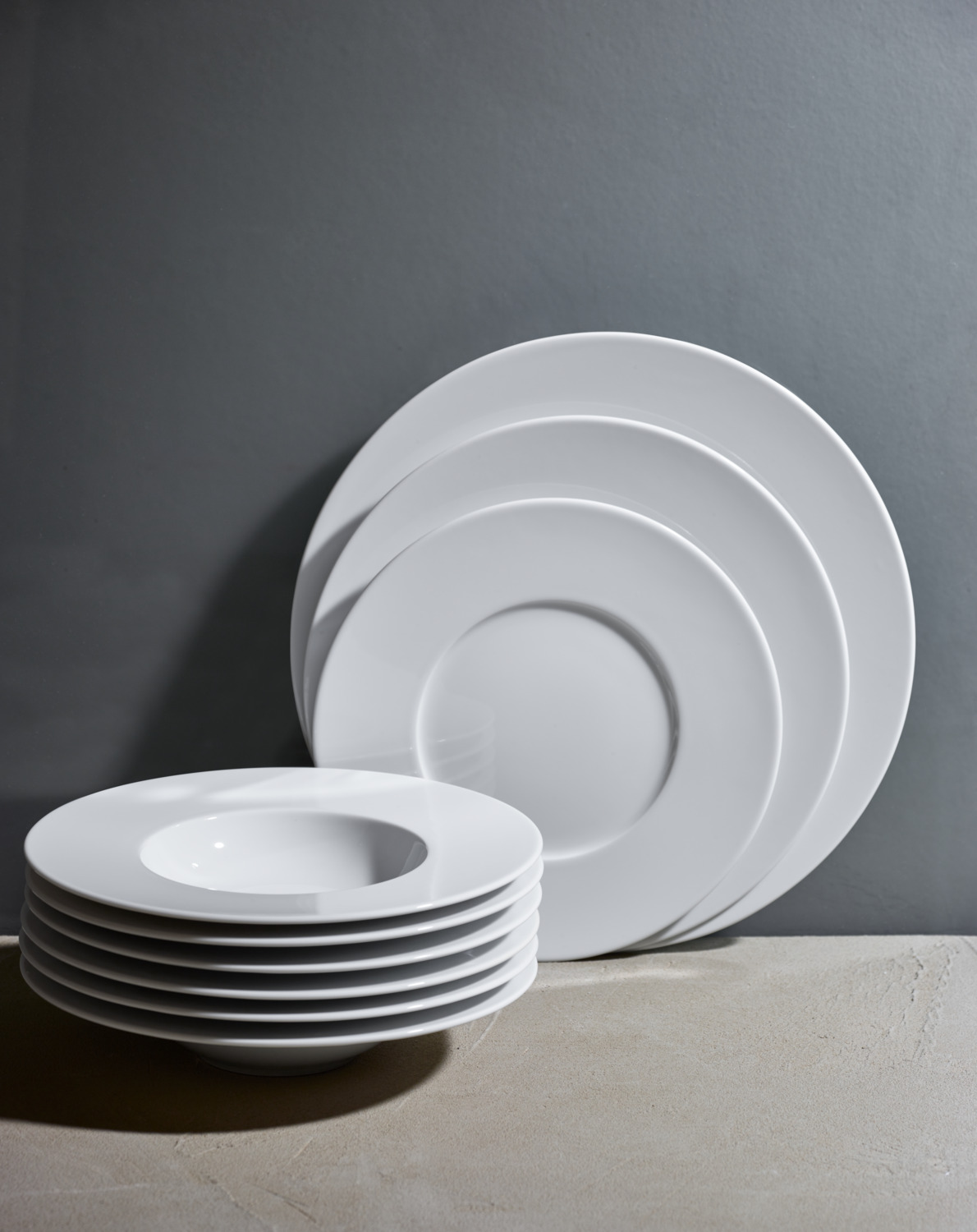 VEGA Noon Flat Plates, High-Quality White Porcelain, 27 cm Diameter, Round Professional Catering Dinnerware, Set of 6