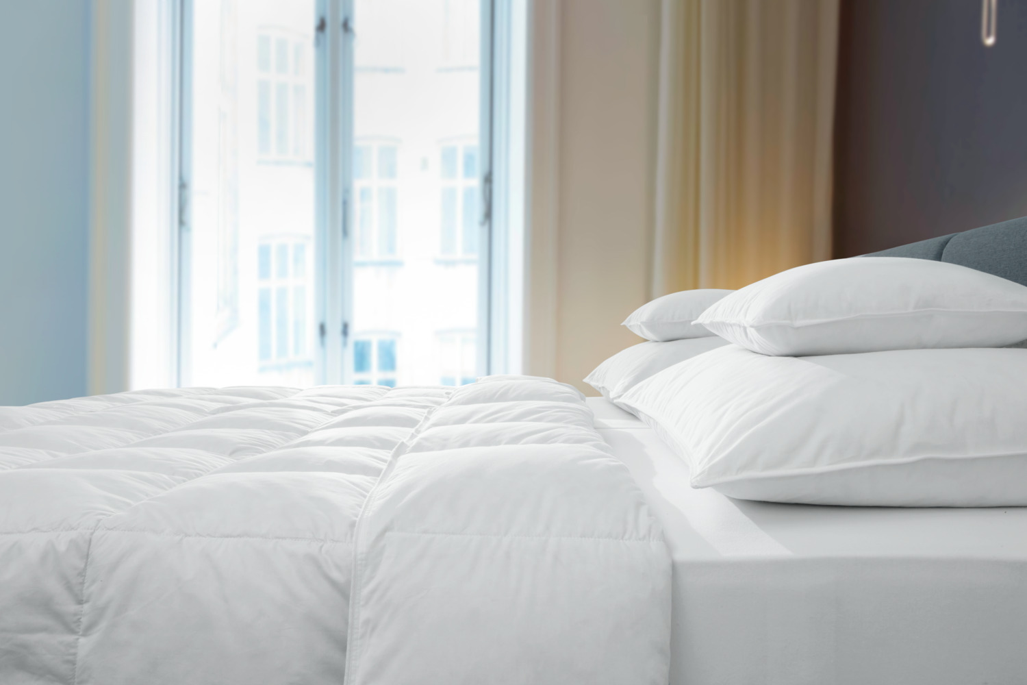 ERWIN M. Perfekta Pillow, 70 x 90 cm, White, 85% Goose Feathers 15% Down Class 1, 100% Cotton Feather-proof Fine Twill Cover, OEKO-TEX Standard 100