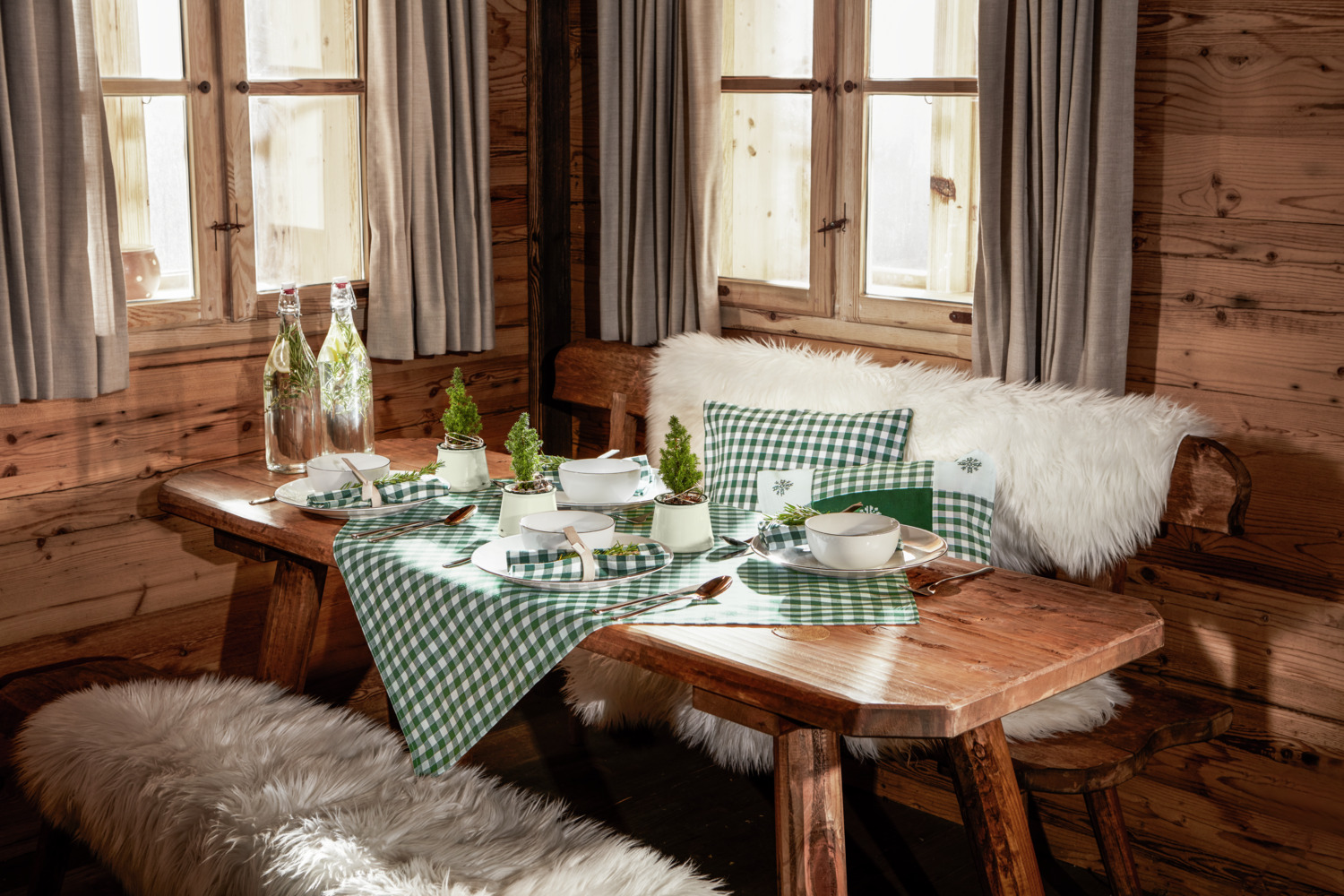 ERWIN M. Chatelete Napkins, 100% Polyester, 40 x 40 cm, Green/White Chequered Pattern, OEKO-TEX Standard 100, Set of 6 Pieces