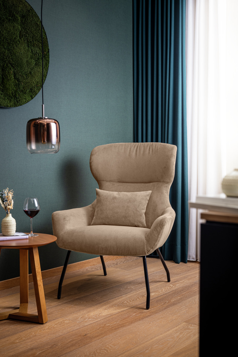 VEGA Melena Round Side Table, Lacquered Solid Beech Wood, 60 cm Diameter x 50.5 cm Height, Light-brown, Fully Assembled