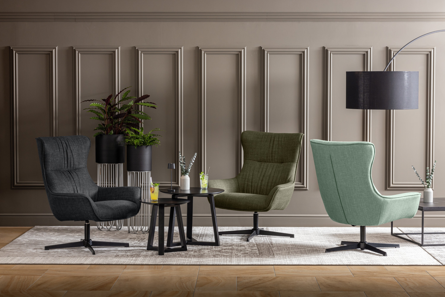 VEGA Melena Round Side Table, Lacquered Beech Solid Wood, Black, 60 cm Diameter, 50.5 cm Height, 20 kg Load Capacity