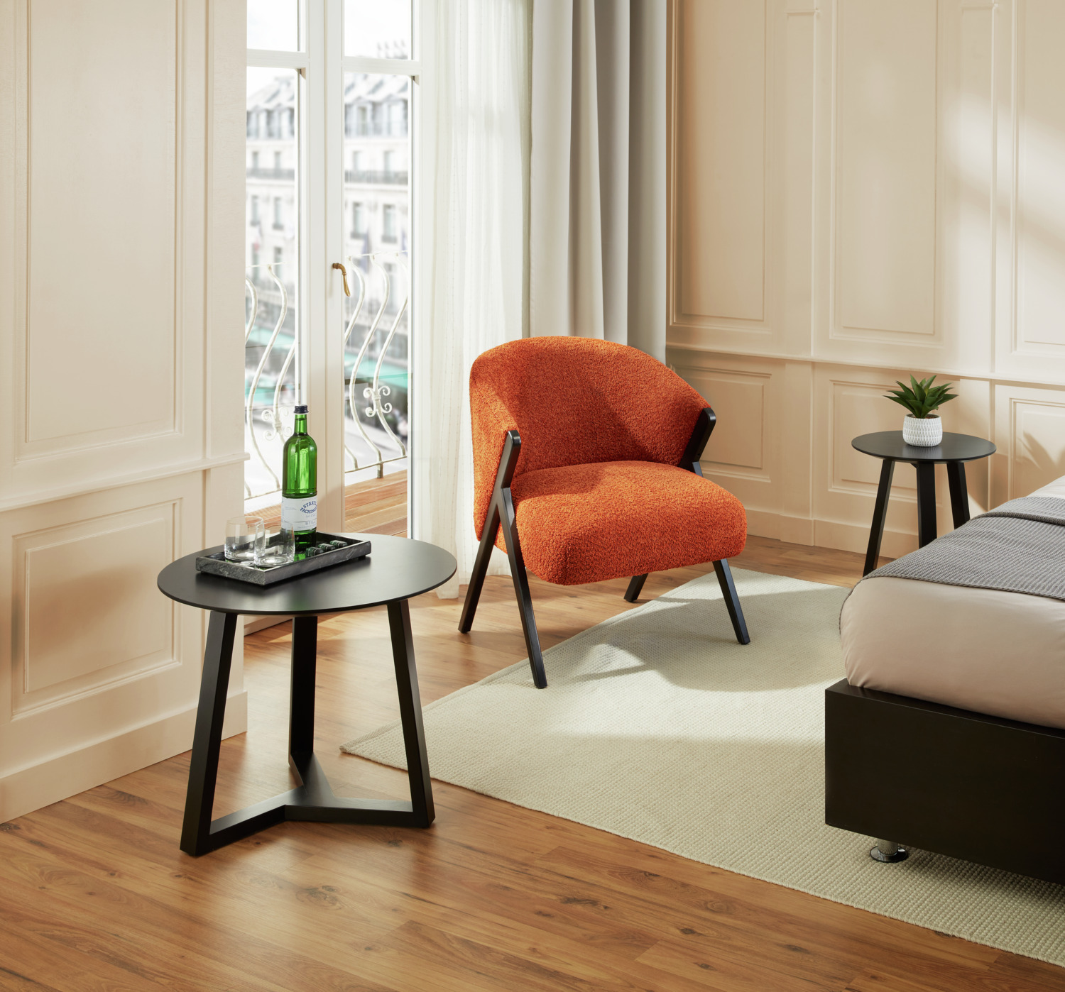 VEGA Melena Round Side Table, Lacquered Beech Solid Wood, Black, 60 cm Diameter, 50.5 cm Height, 20 kg Load Capacity