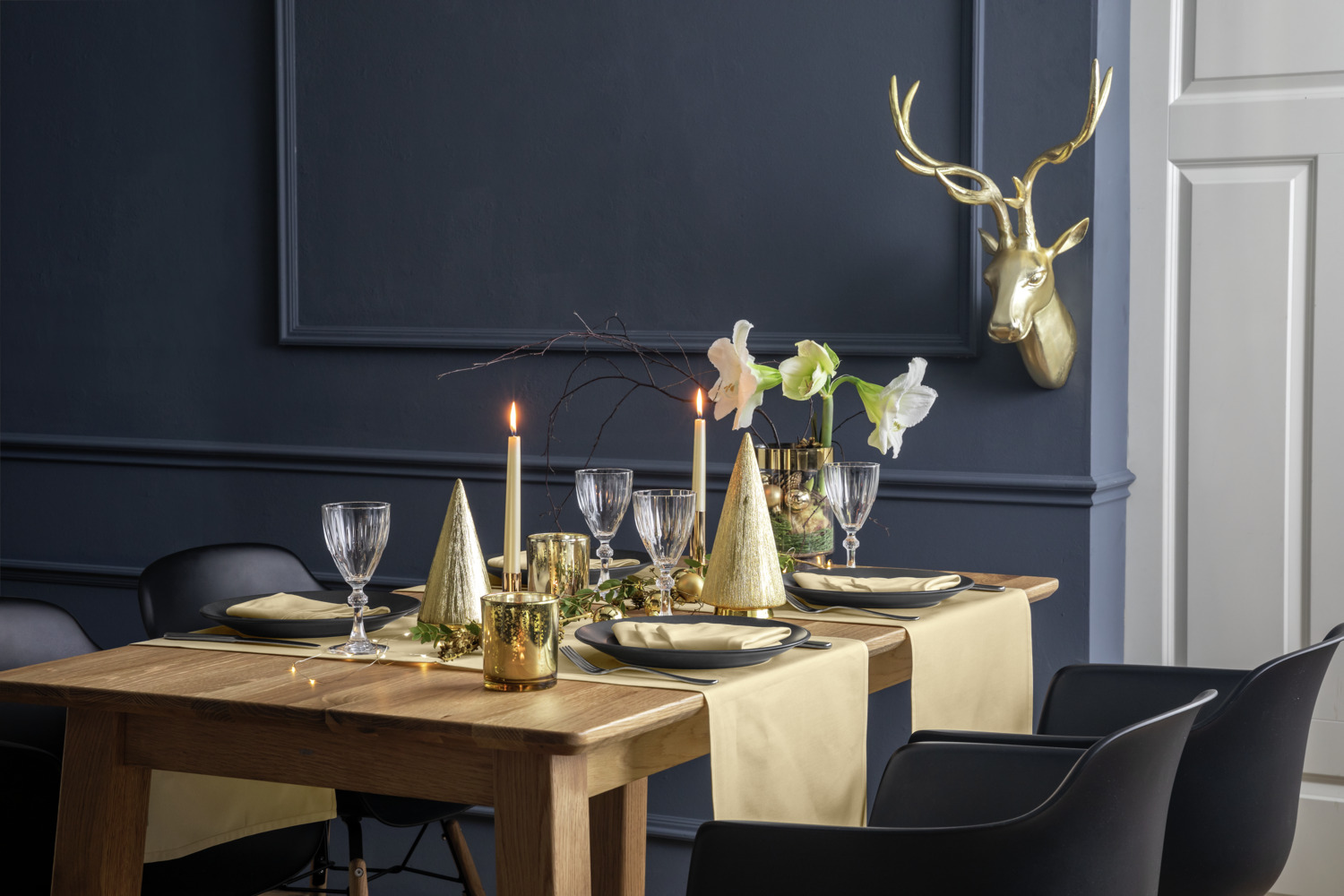 ERWIN M. LUSINI Palermo Table Runner Set of 6, 100% Cotton Fully Twisted Damask, 40 x 130 cm, Champagne Beige, OEKO-TEX Standard 100