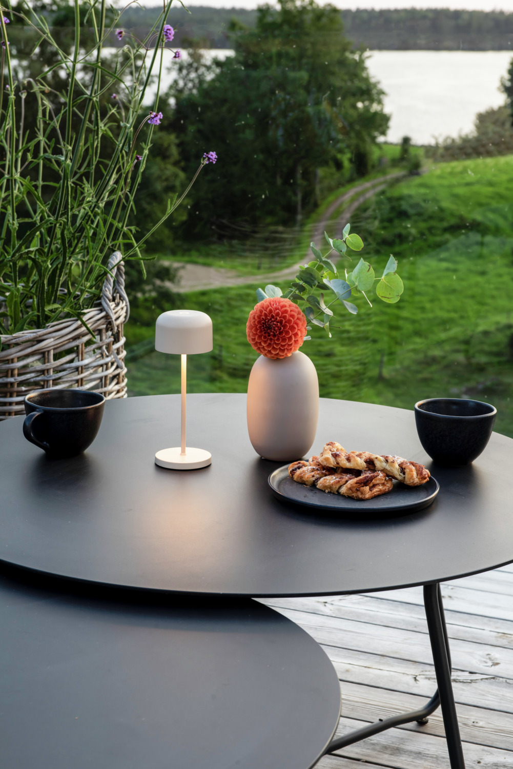 Konstsmide Lille mini Rechargeable LED Table Lamp, Sand, IP54 Weather Resistant Indoor Outdoor Light, Stepless Dimming, Warm White, 7.5x20 cm, 7835