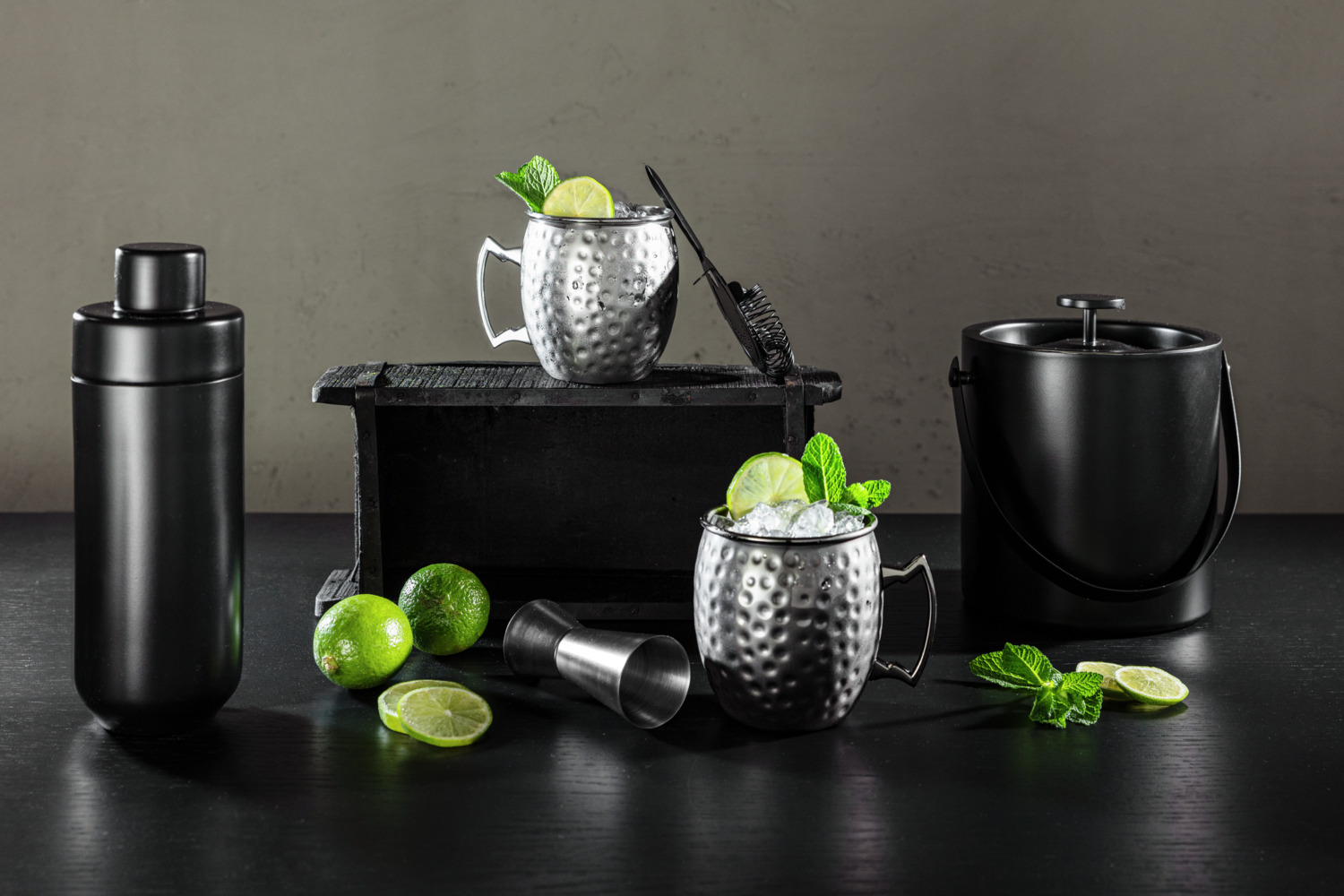 VEGA Torei Bar Strainer, Hawthorne Style, Stainless Steel, Matt Black, 8.5 cm Diameter, Tarnish-Resistant, Designed by LUSINI in Germany