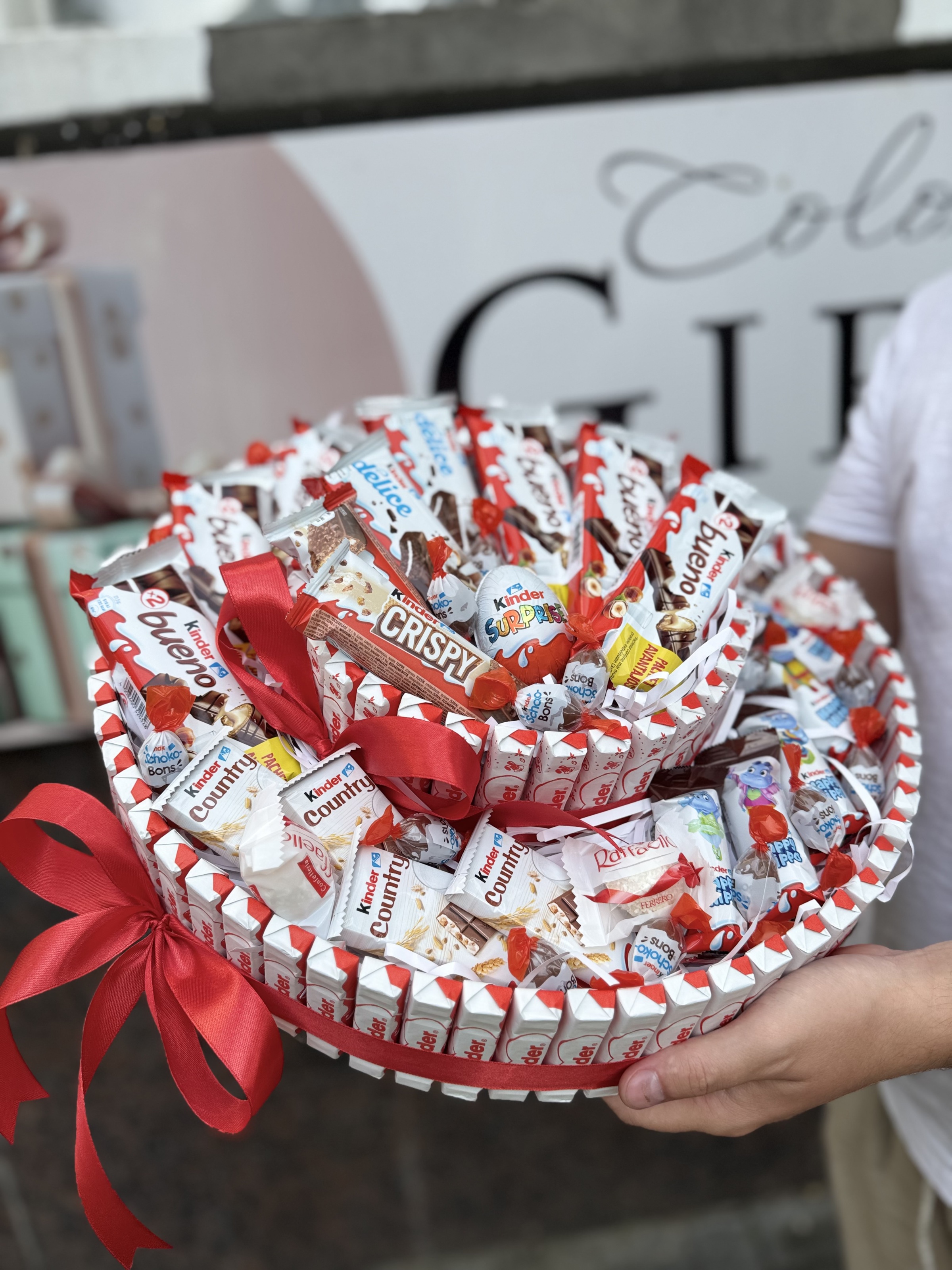 Kinder rotund, în două nivele, XXL