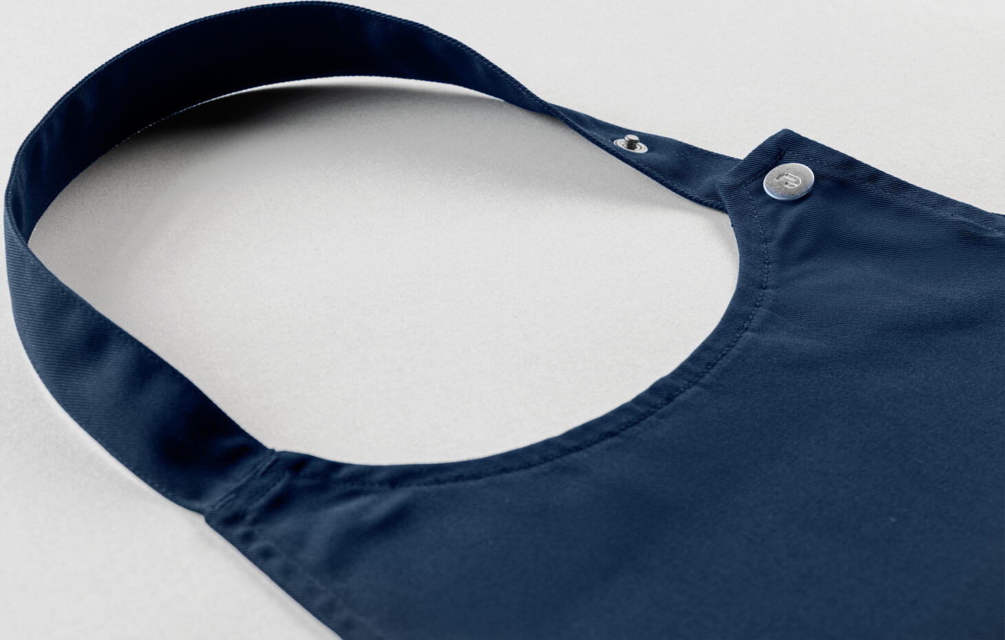 Scurt Șorț cu Babe Jobeline Juno, 88x80 cm, Amestec Poliester-Bumbac, Buzunar Dublu cu Compartiment pentru Stilou, Bretel Reglabil, Navy