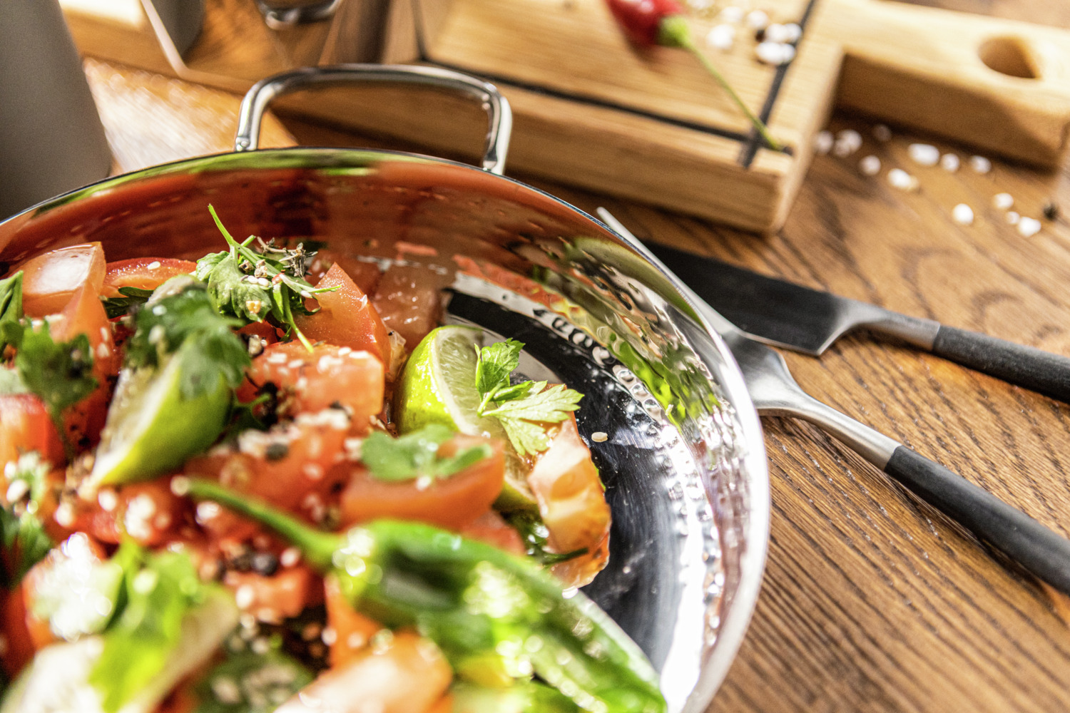 VEGA Lipuda Mini Pot Set of 6, 750 ml, 18 cm, Hammered Stainless Steel Round Pots with Welded Handles, Silver, Dishwasher Safe