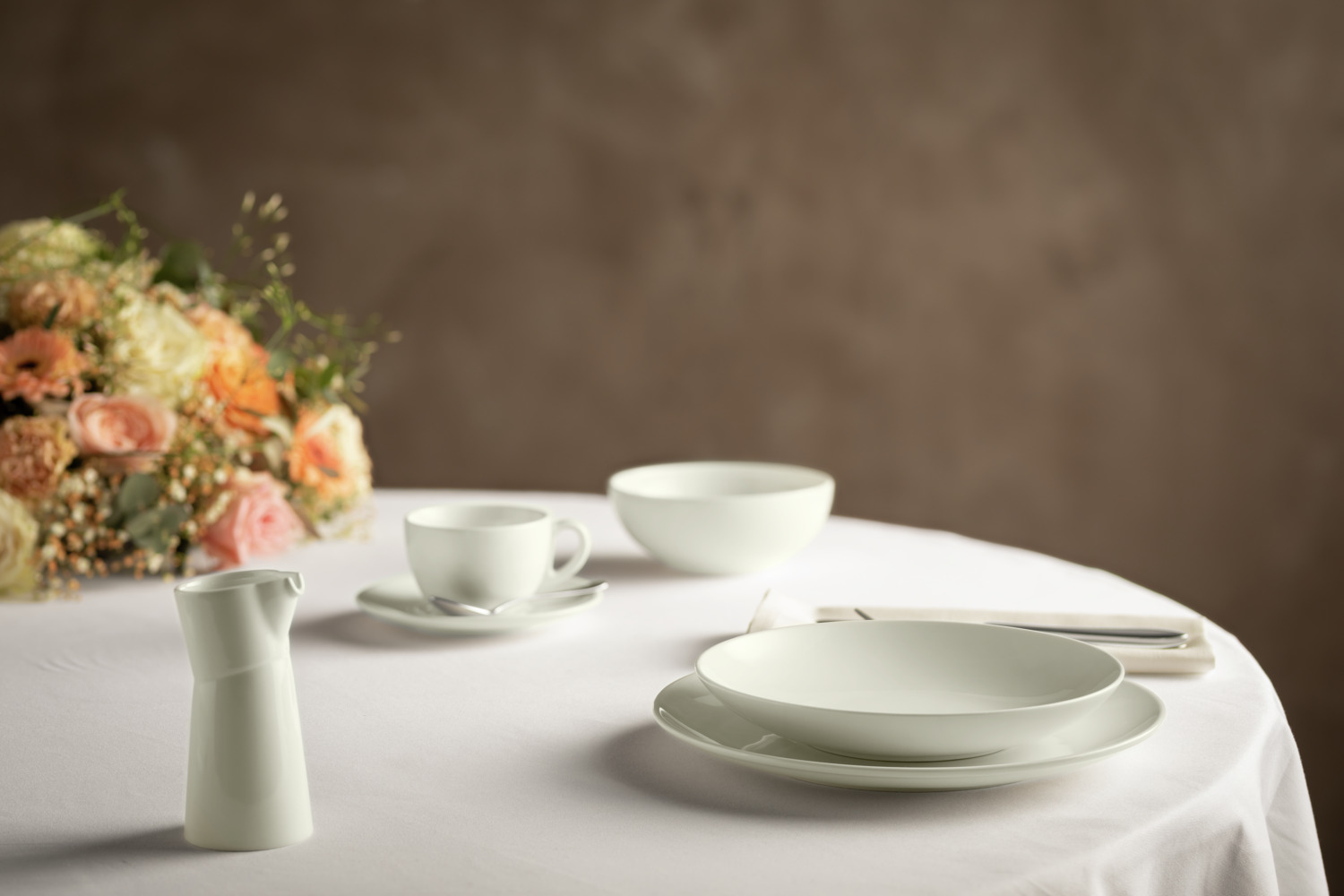 VEGA Opus Porcelain Milk and Sauce Jug, 150 ml, Ivory, Dishwasher and Microwave Safe, Set of 6