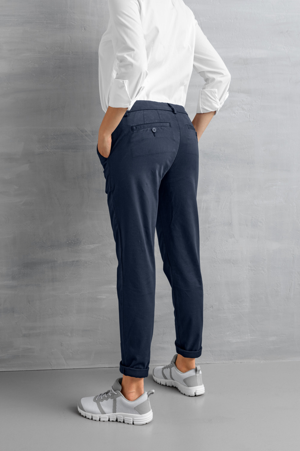 Pantaloni Chino Jobeline pentru femei 36.01611328125 Croiala Regular cu croială dreaptă îngustă din bumbac și spandex pentru hotel și îngrijire