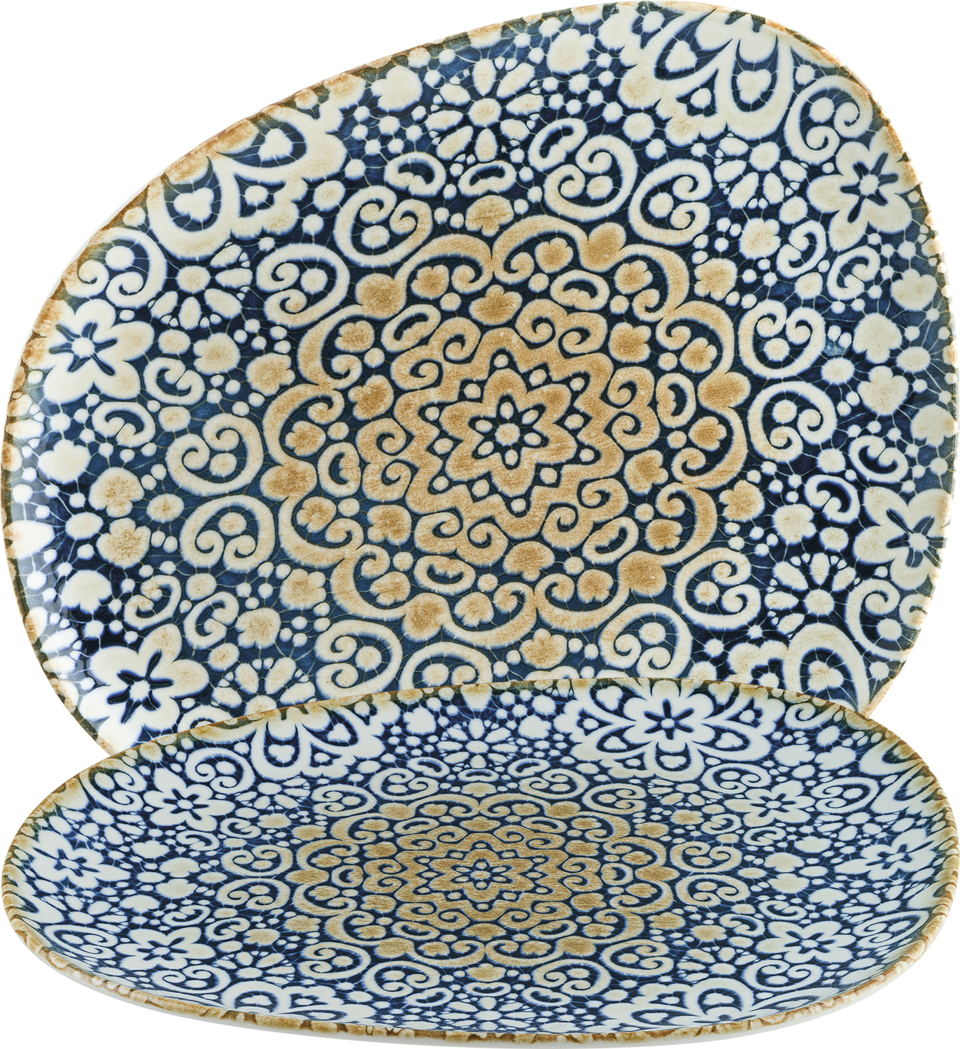Bonna Table Roc Deutschland GmbH Organic flat plate Alhambra Teller flach organisch Alhambra Organic flat plate Alhambra; 18.5x15 cm (LxW); blue/white/brown; organic; 12 piece / pack Teller flach organisch Alhambra; 18.5x15 cm (LxB); blau/weiß/braun; organisch; 12 Stück / Pack Colored plate in a trendy vintage look with oriental pattern. Suitable for dishwasher and microwaveable. Farbiger Teller aus Porzellan im trendigen Vintage-Look, mit orientalischem Dekor. Ohne Fahne. Sieht aus wie handgefertigt. Spülmaschinengeeignet und mikrowellengeeignet.