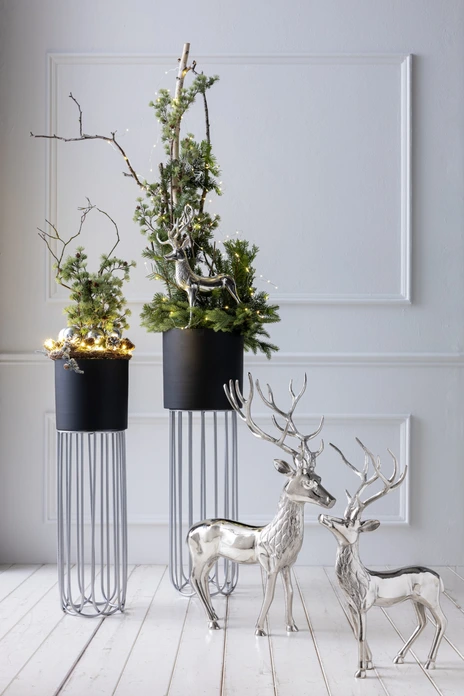 Figurina Decorativa Căprioară Vega Deer XL, Aluminiu de Înaltă Calitate, Culoare: Argintiu, 43 x 81.5 x 56 cm, Decoratiune Interioara Crăciun