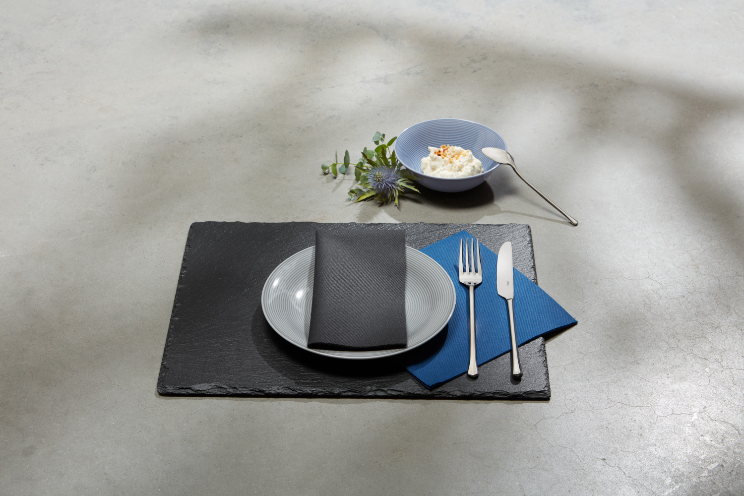 Serviete Airlaid Garcia De Pou Arla, Albastru Închis, Material Nontesut cu Efect de Textil, 40x40 cm, Absorbante si Rezistente la Rupere, Set de 50 Piese