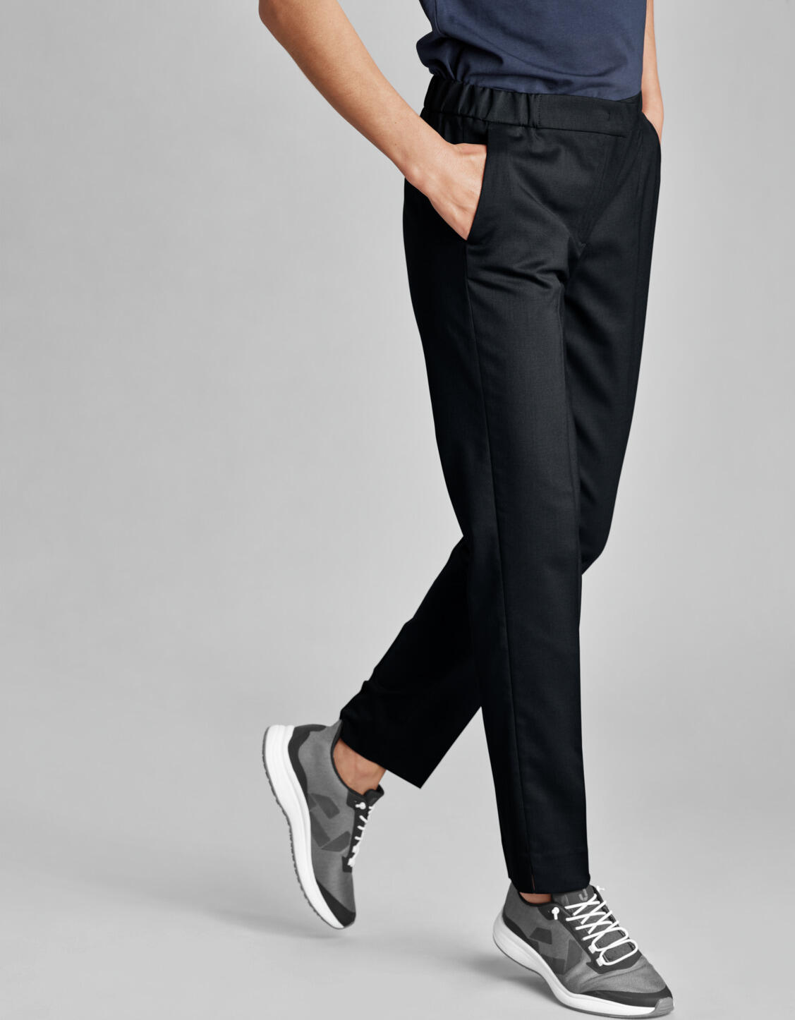 Pantaloni de Serviciu Jobeline Tommy pentru femei, Croială Regular Fit Stil Jogger, Amestec Lână Rezistent la Cute, Croială Conică, Negru