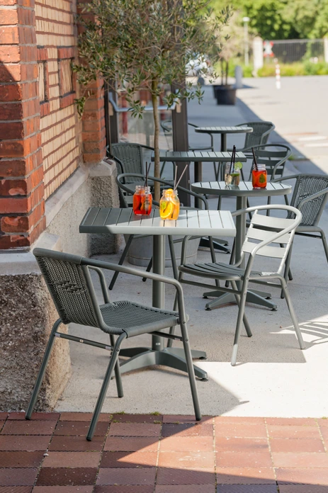 PULSIVA LUSINI Solutions GmbH Malvena Outdoor Table, Square, 70x70 cm, Powder-coated Aluminium, Weatherproof, UV-resistant, Anthracite, with Adjusting Screws
