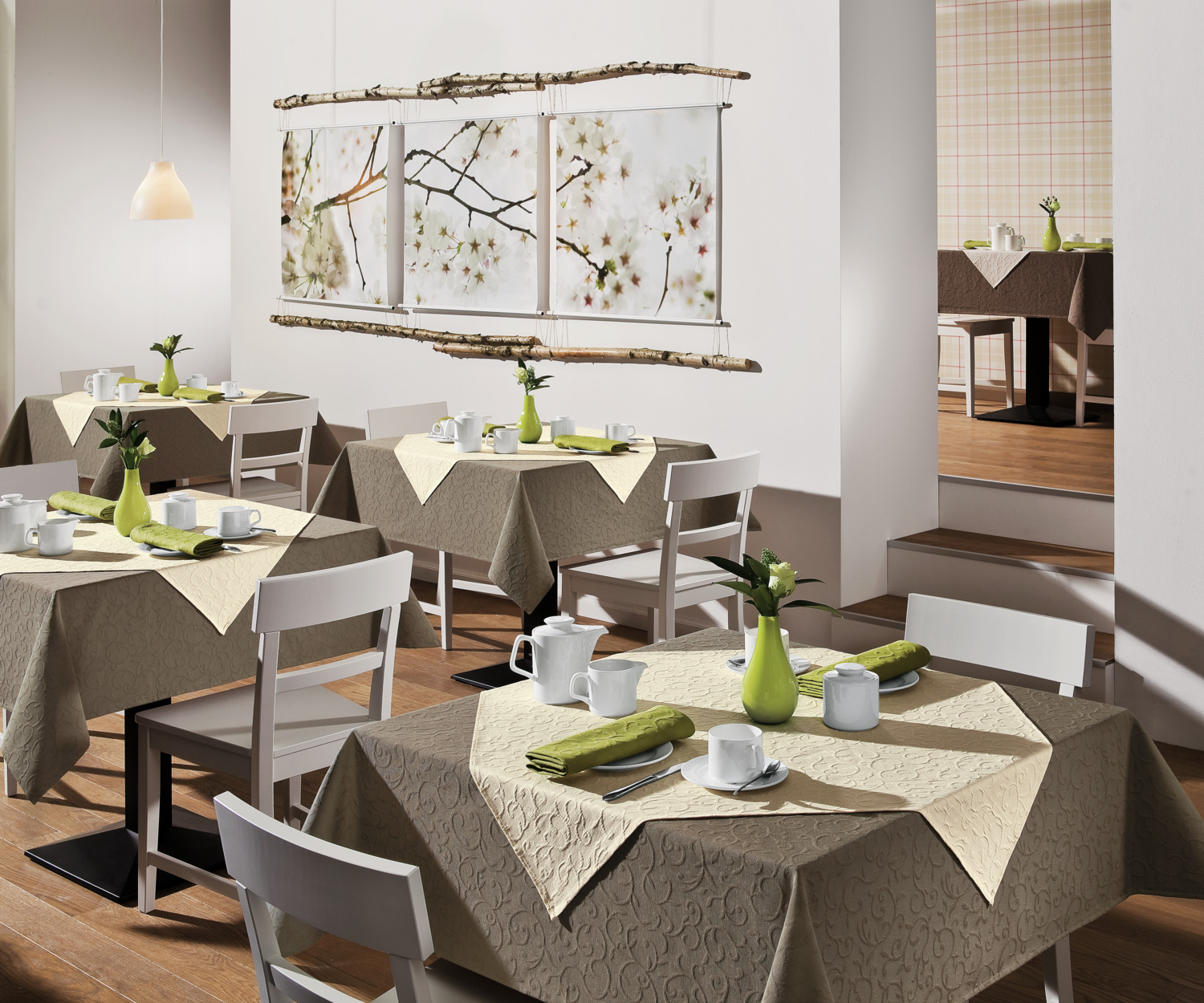 LUSINI Solutions GmbH Biella Round Tablecloth, 170 cm Diameter, Brown, Jacquard Cotton-Polyester Blend, Stain Resistant, Easy Iron, OEKO-TEX Certified