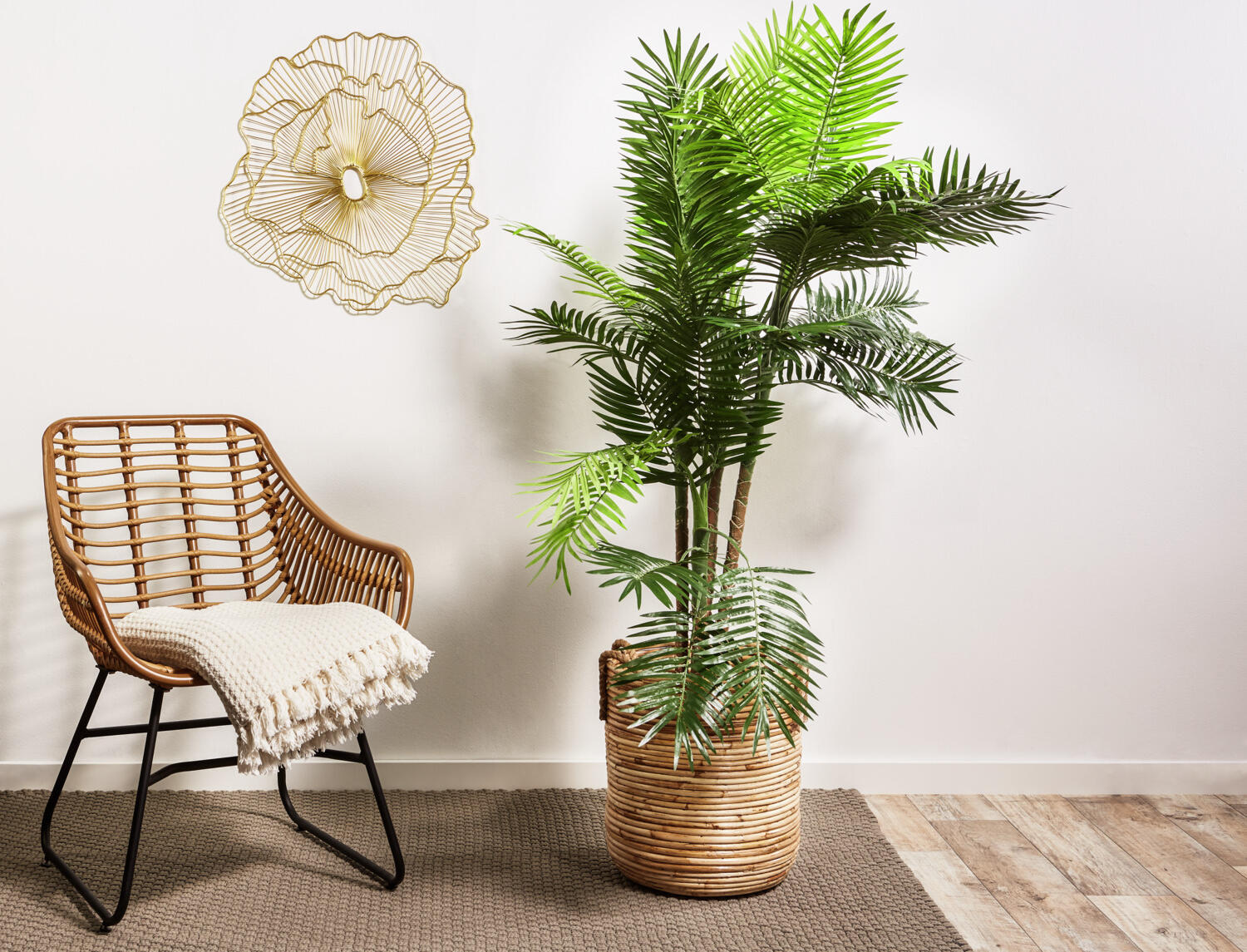 Planta Artificiala de Palmier Vega Amara, Inaltime 150 cm, Plastic si Textil Verde si Maro, Planta Decorativa Modern Clasica pentru Interior cu Ghiveci