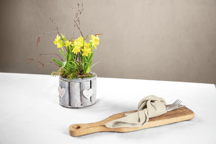 VEGA Burno Serving Board, Solid Oak Wood Food Platter, Burnt Oiled Finish, 40 x 10 x 2 cm, Rectangular with Handle