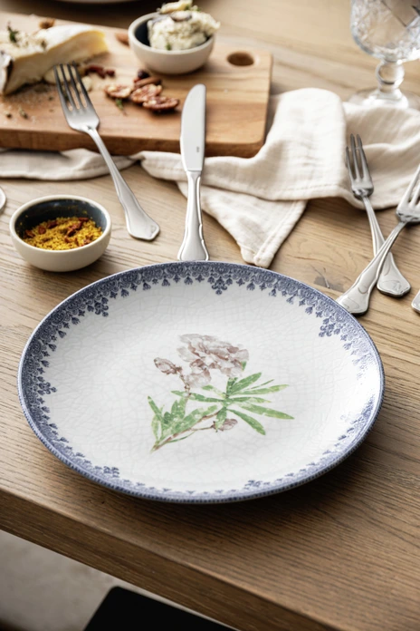 VEGA Nonna Porcelain Flat Plates, Floral Decorative Design, 24.5 cm Diameter, Dishwasher and Microwave Safe, Set of 6