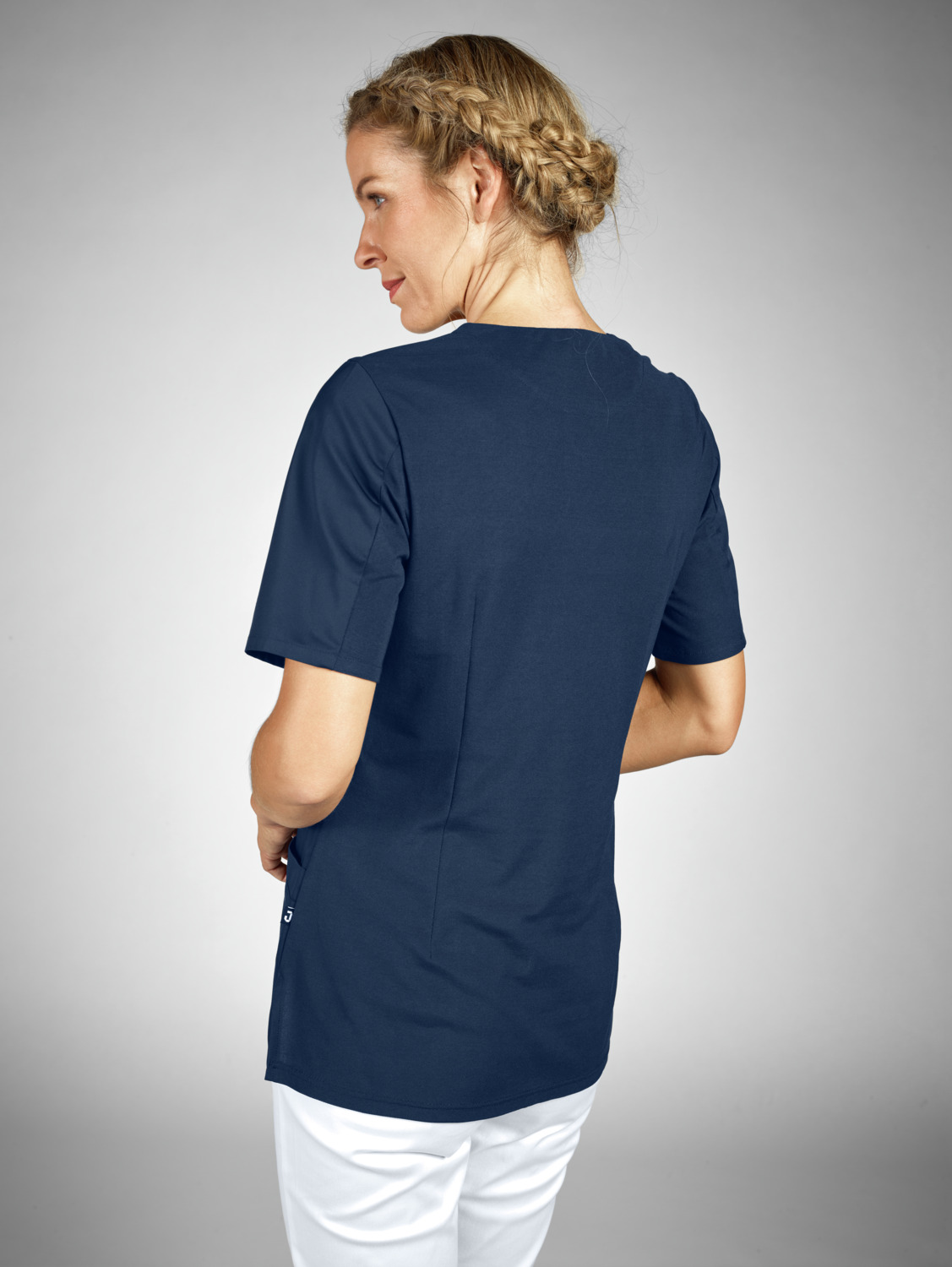 Jobeline Calva Women's Pull-On Tunic, Short-Sleeved V-Neck Medical Scrub, Breathable Piqué Back, 2 Patch Pockets, Polyester Cotton, OEKO-TEX Standard 100