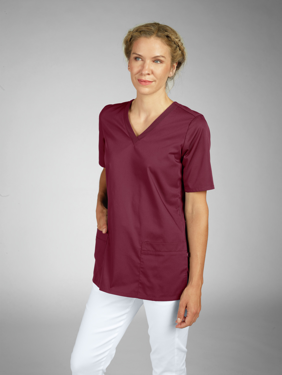 Jobeline Calva Women's Short-Sleeved Pull-On Tunic, V-Neck, Polyester-Cotton Blend with Breathable Piqué Back, Two Patch Pockets, Regular Fit