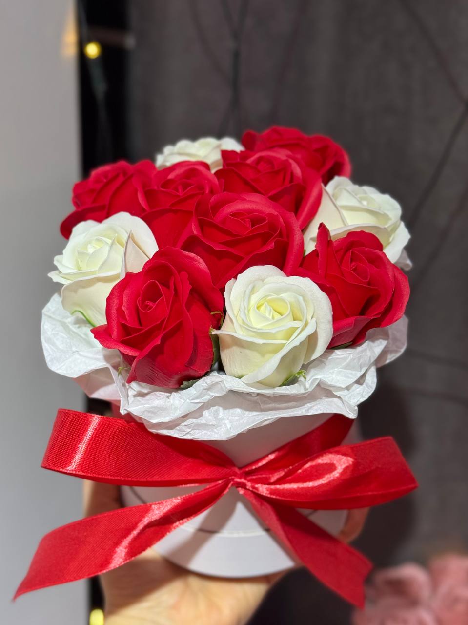 Buchet din 13 trandafiri