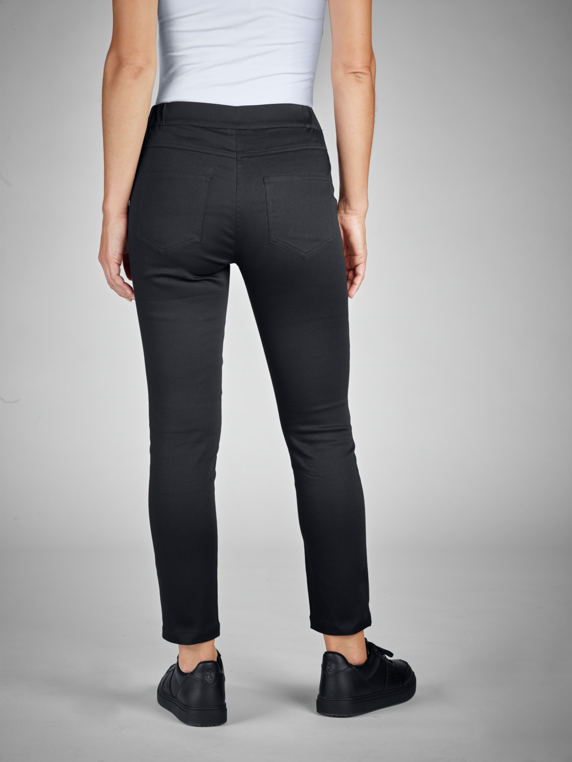 Jobeline Ellie 7/8 Women's Slim Fit Trousers, 69% Cotton 28% Polyester 3% Elastane, Elasticated Waist, OEKO-TEX Standard 100, Easy-care