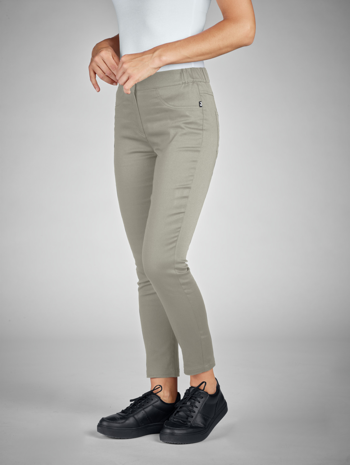 Jobeline Ellie 7/8 Women's Service Trousers, Slim Fit, Cotton Blend with Elastane, Elasticated Waist, 7/8 Length, OEKO-TEX Certified
