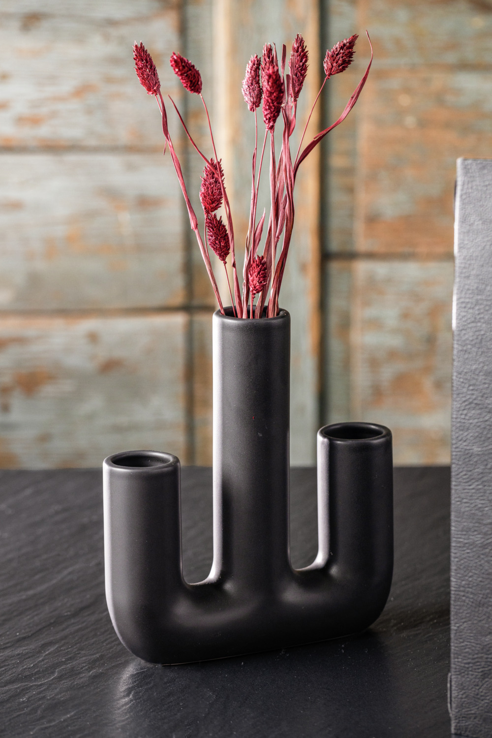 Vaza LUSINI Vase Jano, Vaza Decorativa din Ceramica cu Gaturi Multiple, Impermeabila, Neagra, 18x4.8x20.5 cm, cu Glide-uri de Cauciuc