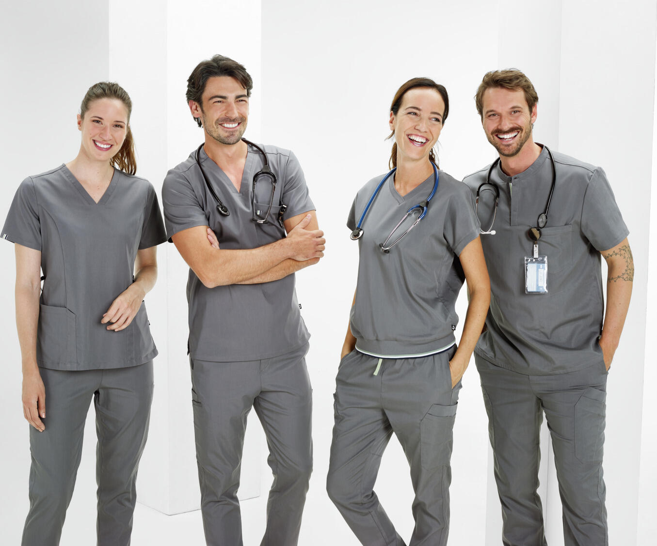 Tunică Jobeline Verona pentru femei, casac medical cu guler V și mâneci scurte, Lyocell Tencel și Poliester, talie reglabilă, 2 buzunare, respirabilă