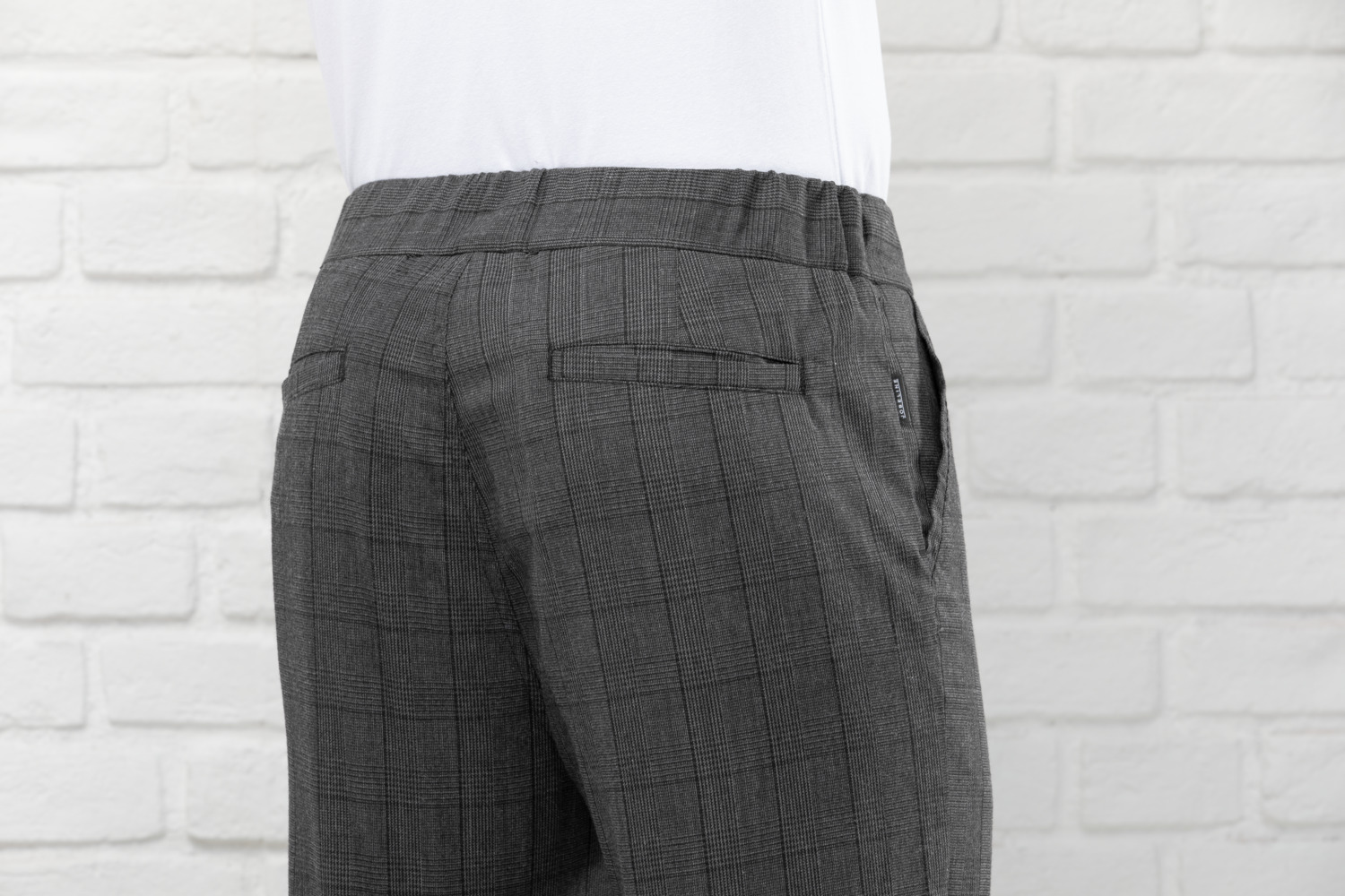 Jobeline Sweatpant Karo Men's Chef Trousers, Size 48, Polyester Cotton Blend, Glencheck Design, Stretch Waistband with Drawstring, Tapered Leg