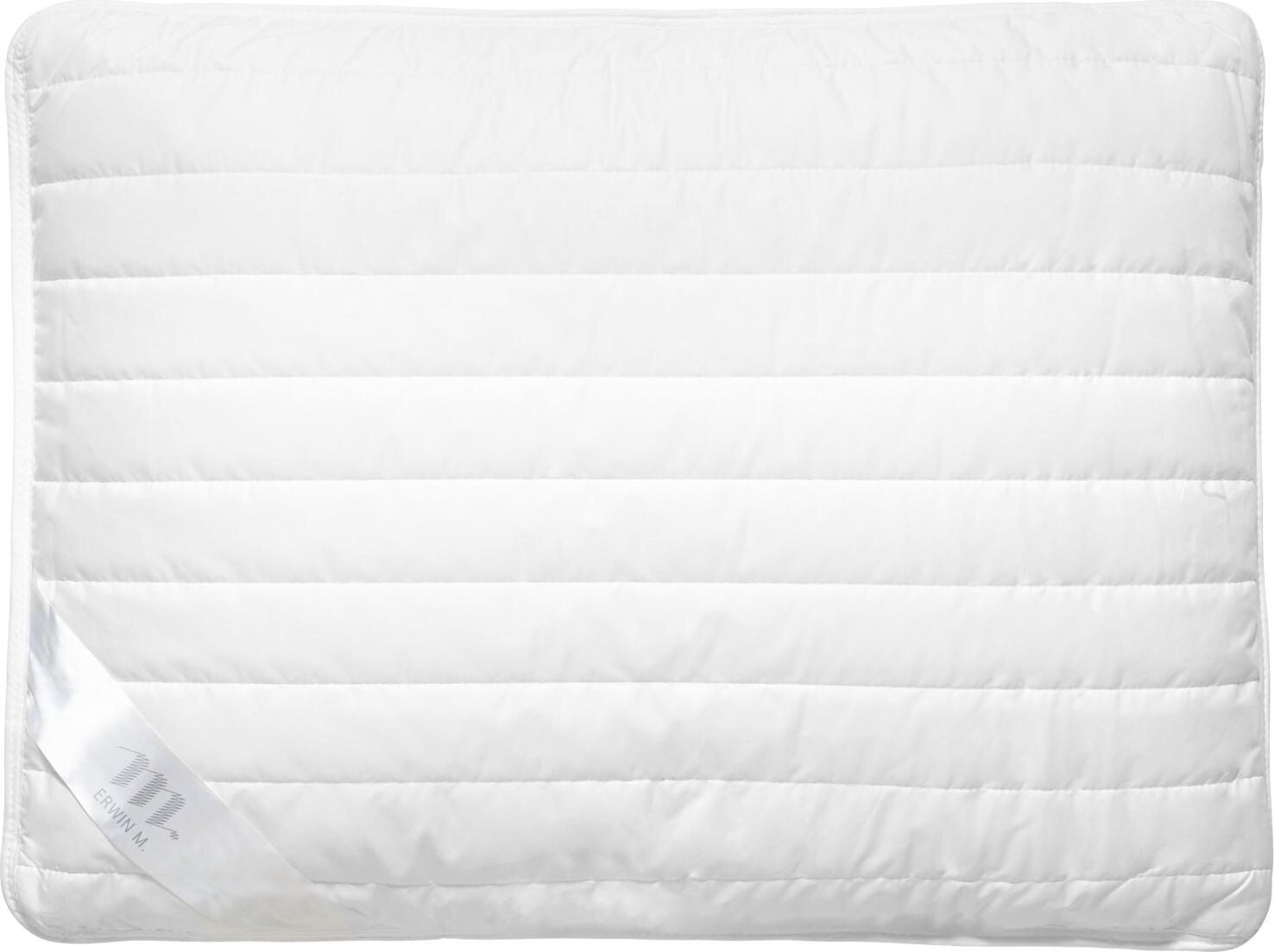 ERWIN M. LUSINI Solutions GmbH Pillow Larentina Kissen Larentina Pillow Larentina; 65x100 cm (WxL); white Kissen Larentina; 65x100 cm (BxL); weiß Filling: 100% polyester, climate fiber. Cover: 100% cotton. Pillow made of climate fiber from 3M Thinsulate: very breathable, perfect moisture transport, optimal climate regulation. Fast drying, super light. Body-friendly longitudinal quilting, no slipping of the fiber filling. Cigarette glow test passed according to EN ISO 12952-1. Füllung: 100 % Polyester, Klimafaser. Bezug: 100 % Baumwolle. Kissen aus Klimafaser von 3M Thinsulate: sehr atmungsaktiv, perfekter Feuchtigkeitstransport, optimale Klimaregulierung. Schnell trocknend, super leicht. Körpergerechte Längssteppung, kein Verrutschen der Faserfüllung. Zigarettenglühtest nach EN ISO 12952-1 bestanden. Die mit Silikon ummantelte Faser schützt das Kissen vor Verklumpungen. Bei der Verwendung von Chlor löst sich das Silikon auf und die Fasern im Kissen verklumpen.