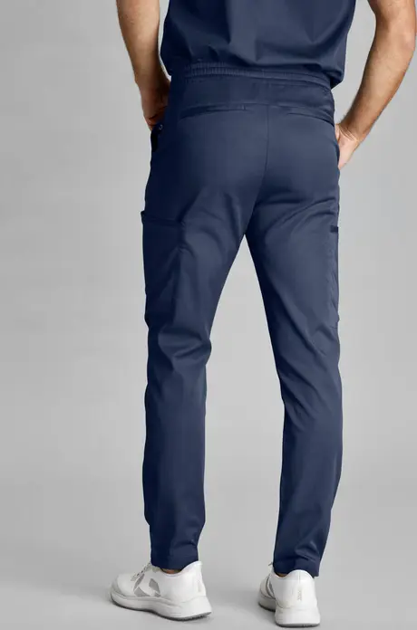 Pantaloni barbati Jobeline Pesaro, din Lyocell Tencel si Poliester, croiala Regular Fit, respirabili, cu talie elastica si buzunare cargo, Navy