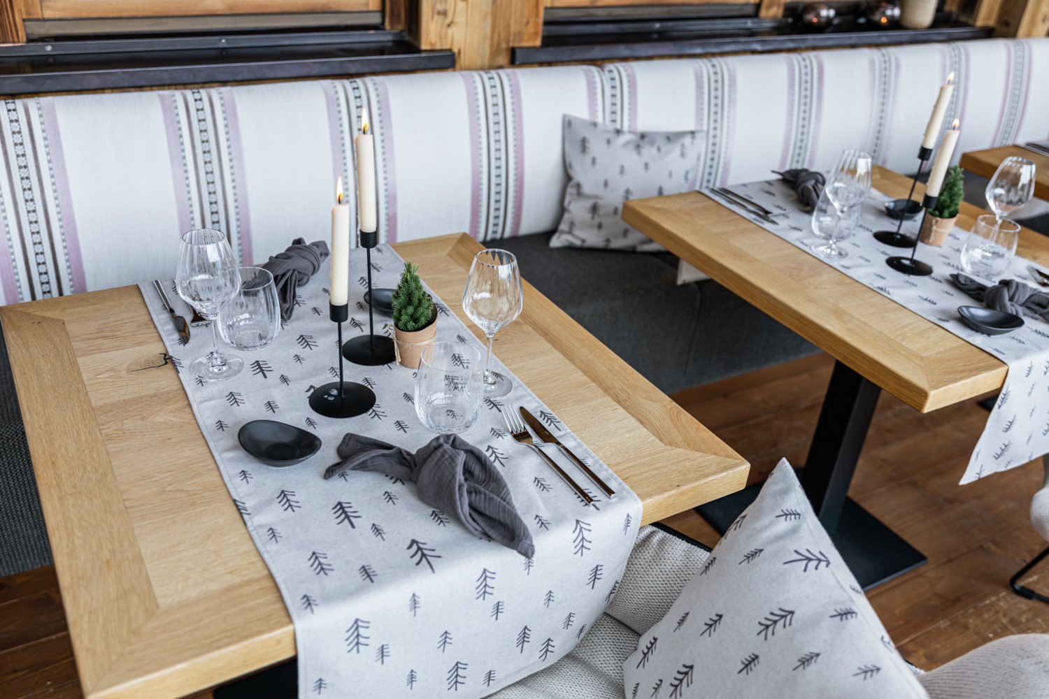 Șervețele din textile LUSINI Solutions GmbH Brixen, 50x50 cm, Amestec Bumbac și In, Design Modern cu Brad, Gri Deschis/Închis, Set de 6 piese