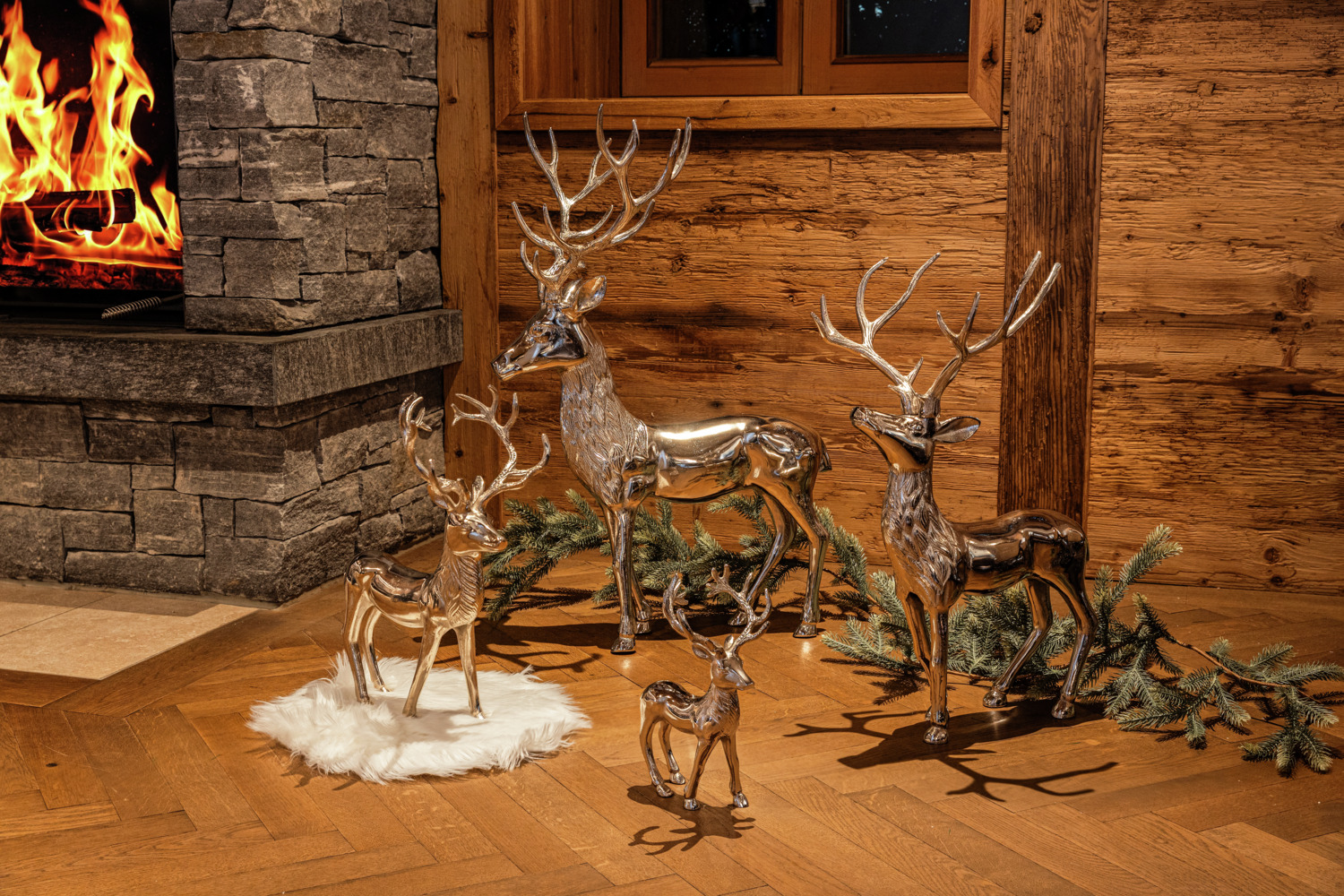 Vega Decorative Deer L, Silver Aluminum Christmas Country House Ornament, 58.5 cm Height