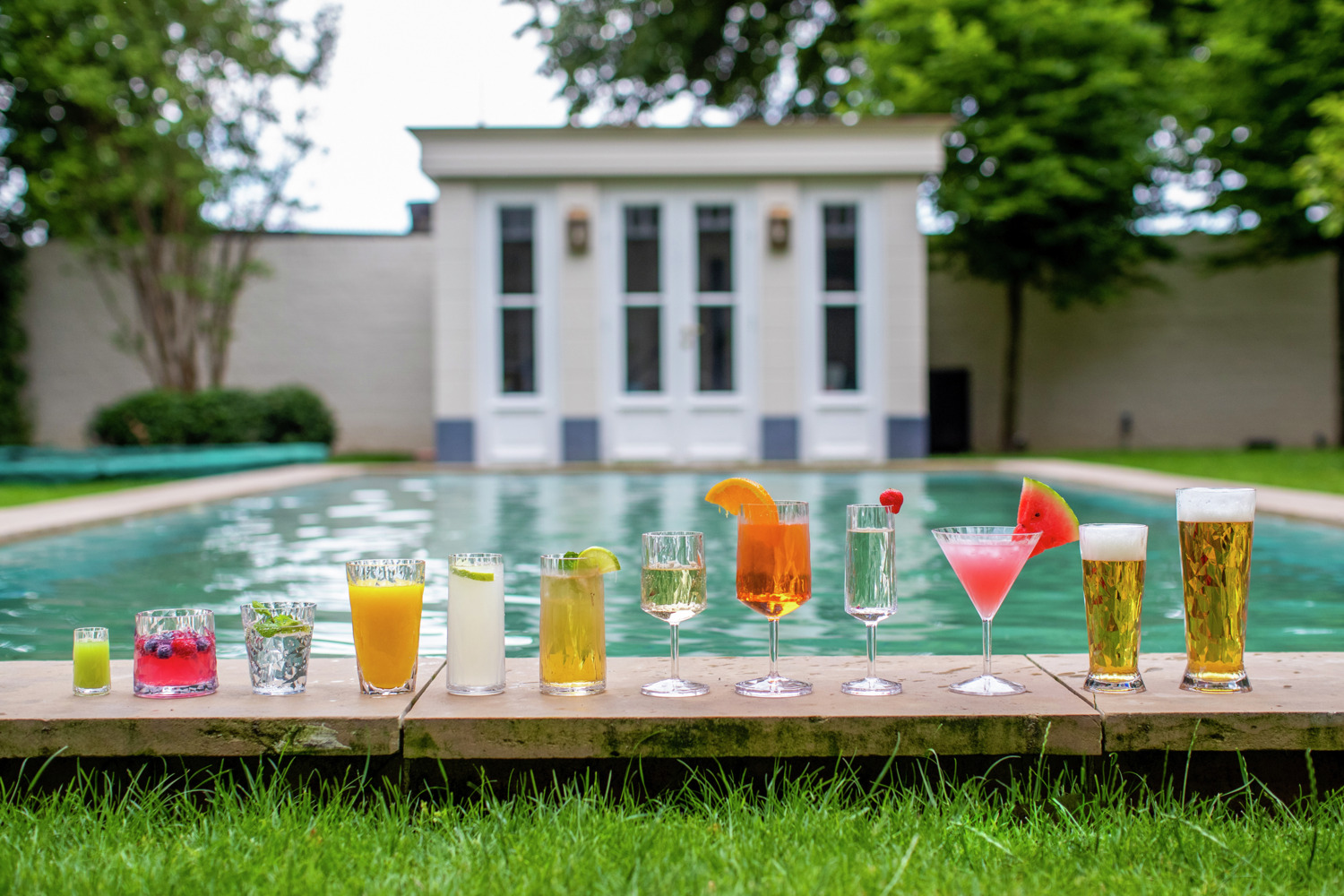 koziol Aqua Universale Club No. 1 Superglas Water Glass Set of 4, Unbreakable Polycarbonate, 300ml, Transparent, Stackable, Dishwasher Safe