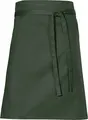 JOBELINE LUSINI Solutions GmbH Apron Botero 60x100cm (LxW) Schürze Botero 60x100cm (LxB) Apron Botero 60x100cm (LxW); 60x100 cm (LxW); dark olive Schürze Botero 60x100cm (LxB); 60x100 cm (LxB); dunkeloliv 65 % polyester, 35 % cotton. 200 g/m². 60 °C wash. Classic apron made of high quality and durable blended fabric, with fixed fabric bands made of apron fabric. Particularly durable, easy-care and easy-iron. 65 % Polyester, 35 % Baumwolle. 200 g/m². 60°-Wäsche. Klassische Schürze aus hochwertigem und robustem Mischgewebe, mit festen Stoffbändern aus Schürzenstoff. Besonders strapazierfähig, pflege- und bügelleicht.