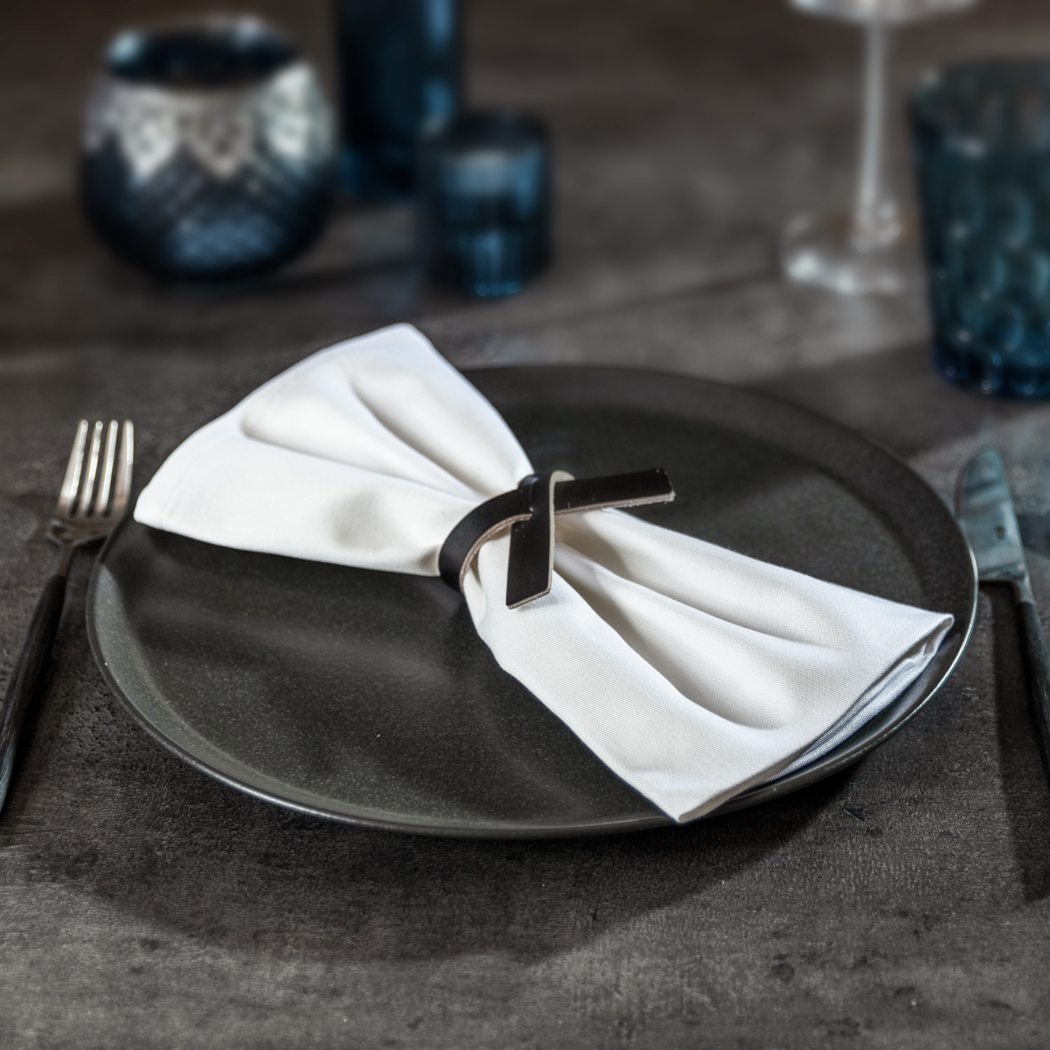 Set de 6 șervețele textile ERWIN M. Palermo, 100% bumbac damasc full-twist, 40x40 cm, culoare albă, OEKO-TEX Standard 100, mercerizate și rezistente