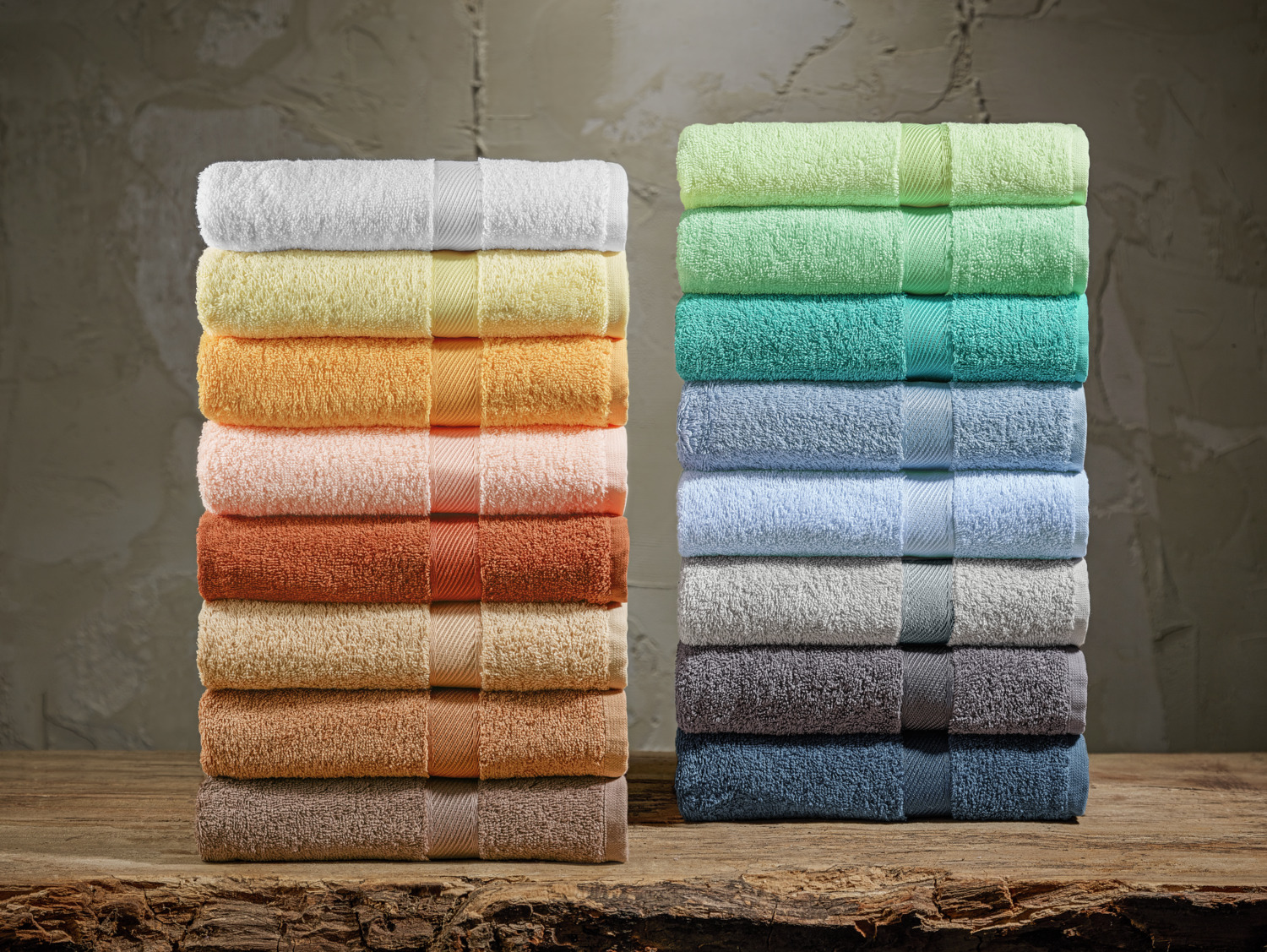 Covor baie LUSINI Valencia Uni, 100% bumbac terry, 50x90 cm, 820 g/m², extra absorbant, certificat OEKO-TEX Standard 100, verde mentă