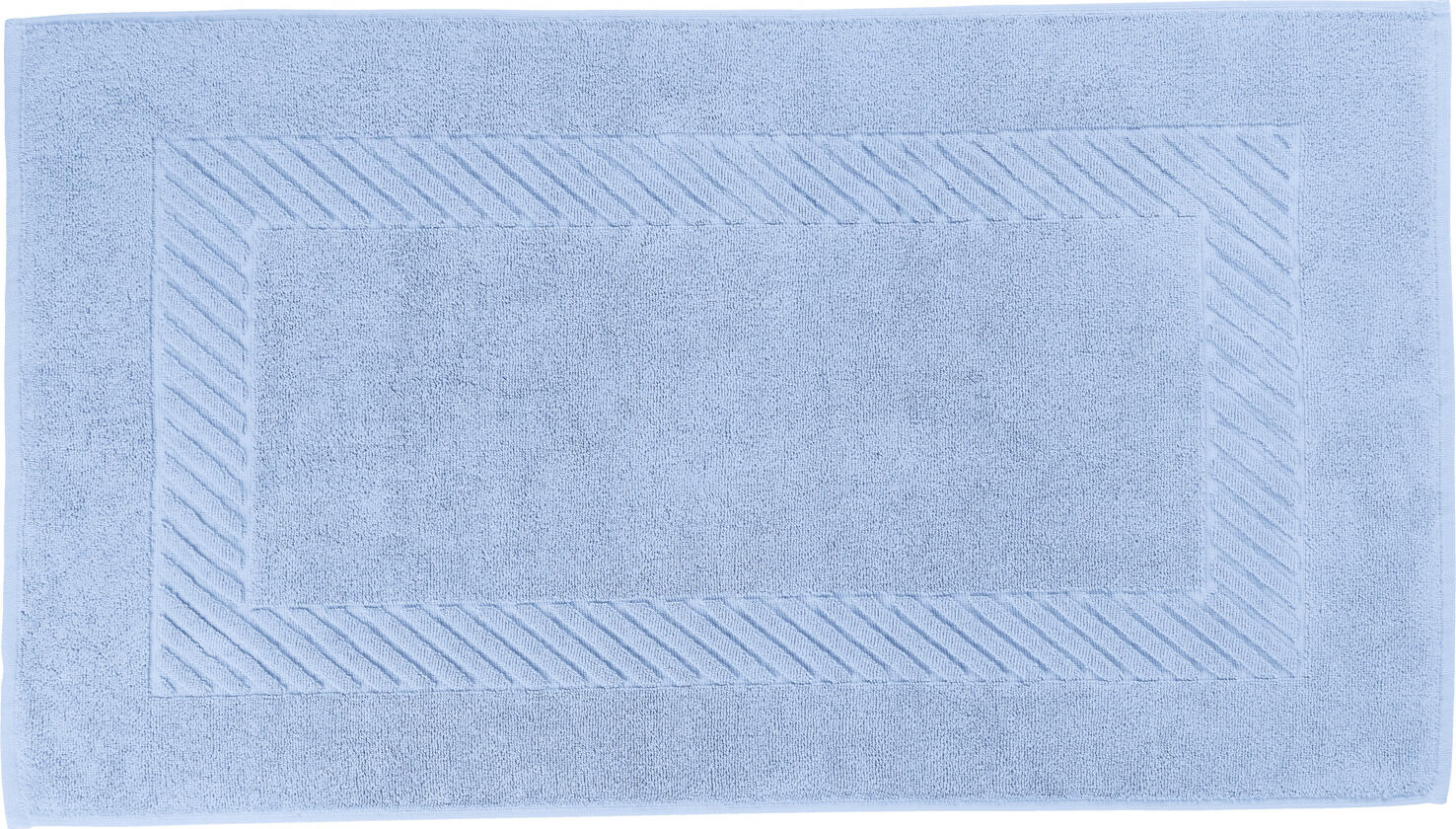 ERWIN M. LUSINI Solutions GmbH Bath mat Valencia Uni Badematte Valencia Uni Bath mat Valencia Uni; 50x90 cm (WxL); light-blue Badematte Valencia Uni; 50x90 cm (BxL); hellblau 100% cotton. Weight approx. 820 g/m². First-class walk terry bath mat in numerous colors. extremely durable, absorbent and easy to clean. Cuddly soft top quality, excellent to combine. Personalization possible. 100 % Baumwolle. Gewicht ca. 820 g/m². Erstklassige Walkfrottier Badematte in zahlreichen Farben. Äußerst strapazierfähig, saugfähig und pflegeleicht. Kuschelweiche Spitzenqualität, hervorragend zu kombinieren. Personalisierung möglich.