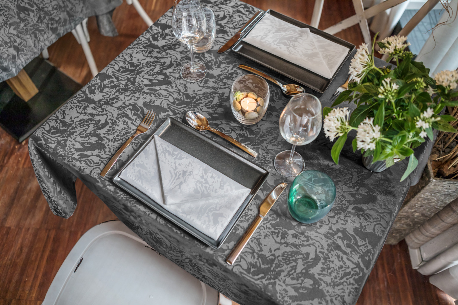 Pulsiva Marmor Rectangular Tablecloth, 130x170 cm, Anthracite Marble Pattern with Silk Shimmer, 100% Polyester, OEKO-TEX Standard 100, Durable