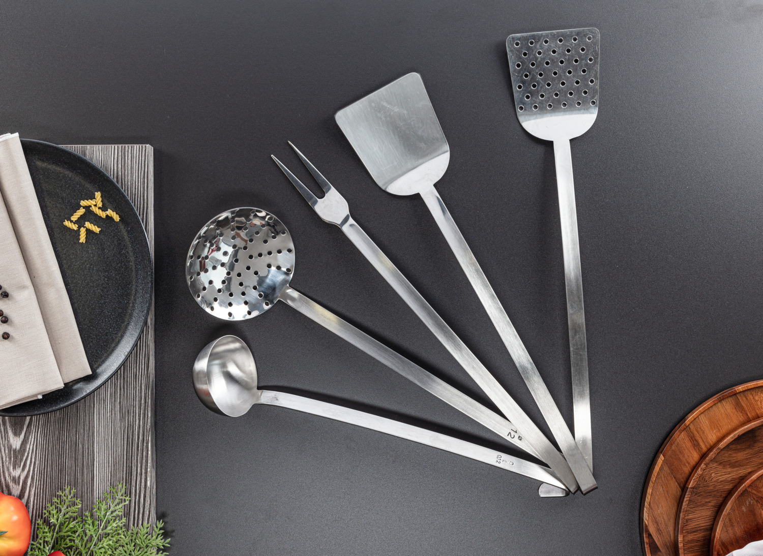 Pulsiva 5-Piece Kitchen Utensil Set, 18/0 Chrome Stainless Steel, Extra Long Handles 46.5 cm, Dishwasher Safe, Silver