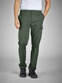 JOBELINE LUSINI Solutions GmbH Men's chef trousers Cargo Ripstop Herren Kochhose Cargo Ripstop Men's chef trousers Cargo Ripstop; Size 60; dark olive Herren Kochhose Cargo Ripstop; Kleidergröße 60; dunkeloliv 64% polyester, 34% cotton, 2% spandex. 230 g/m². 60°C wash. Sporty men's chef trousers made from a functional and slightly elastic ripstop fabric. With two large patch cargo pockets on the legs and a comfortable elasticated waistband at the back. Also with two buttoned back pockets, side slit pockets and belt loops on the waistband. Comfortable rise with a slightly tapered leg. Inside leg length: 80 cm for size 50. 64 % Polyester, 34 % Baumwolle, 2 % Elasthan. 230 g/m². 60°-Wäsche. Sportive Herrenkochhose aus einem funktionalen und leicht elastischen Ripstop-Gewebe. Mit zwei großen aufgesetzten Cargotaschen auf den Beinen und komfortablem Dehnbund im Rückenteil. Zudem mit zwei geknöpften Gesäßtaschen, seitlichen Einschubtaschen und Gürtelschlaufen am Bund. Bequeme Leibhöhe mit leicht schmal zulaufendem Bein. Innenbeinlänge: 80 cm in Gr. 50